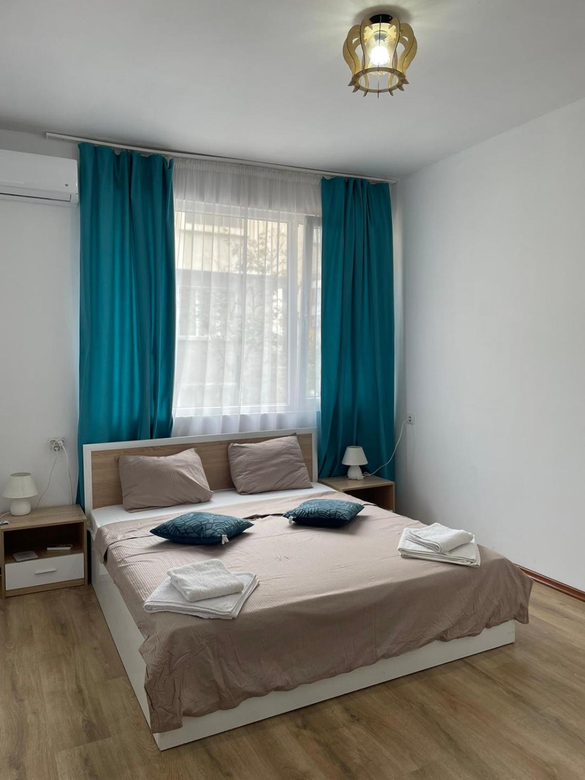 Two-Bedroom Apartment - Photo 4