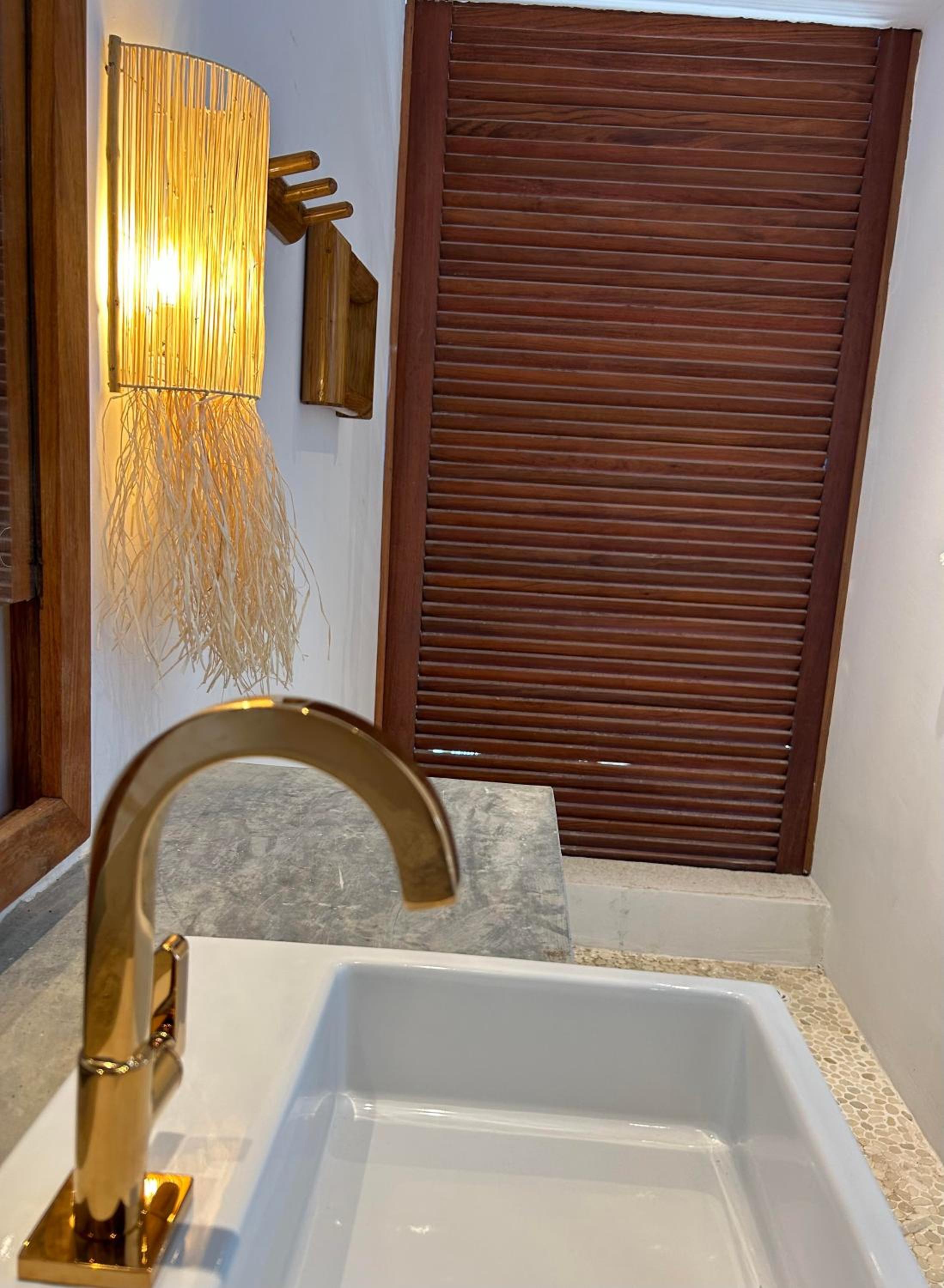 Deluxe Double or Twin Room with Ocean View photo 3