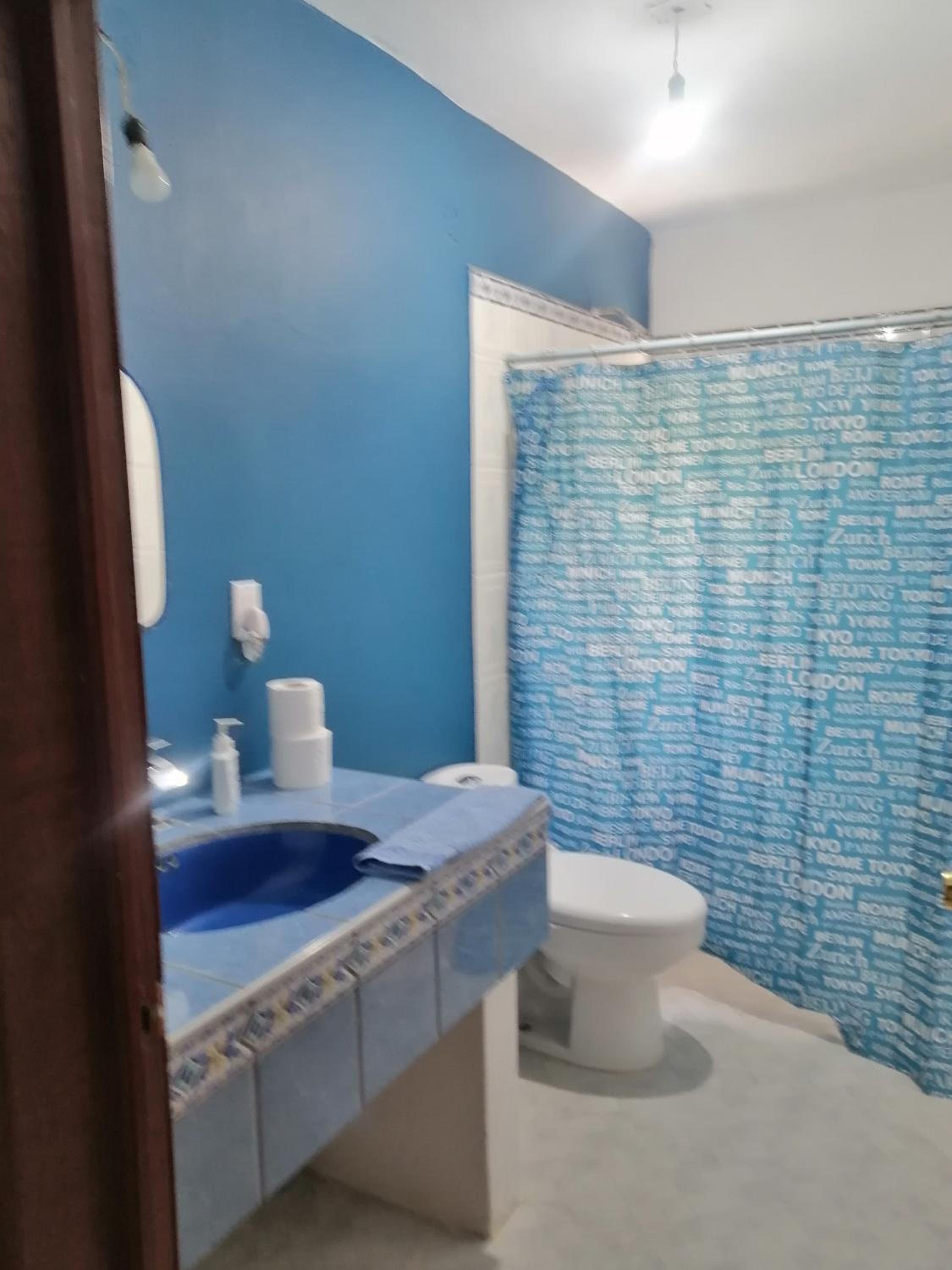 Double Room with Shared Bathroom photo 2
