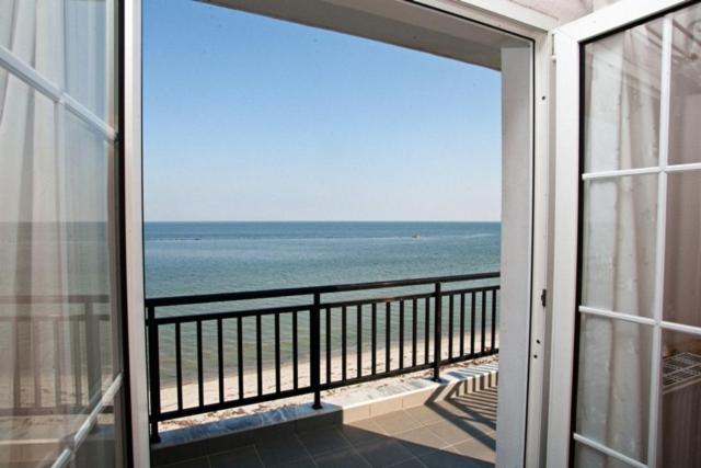 Triple Room with Sea View - Photo 6