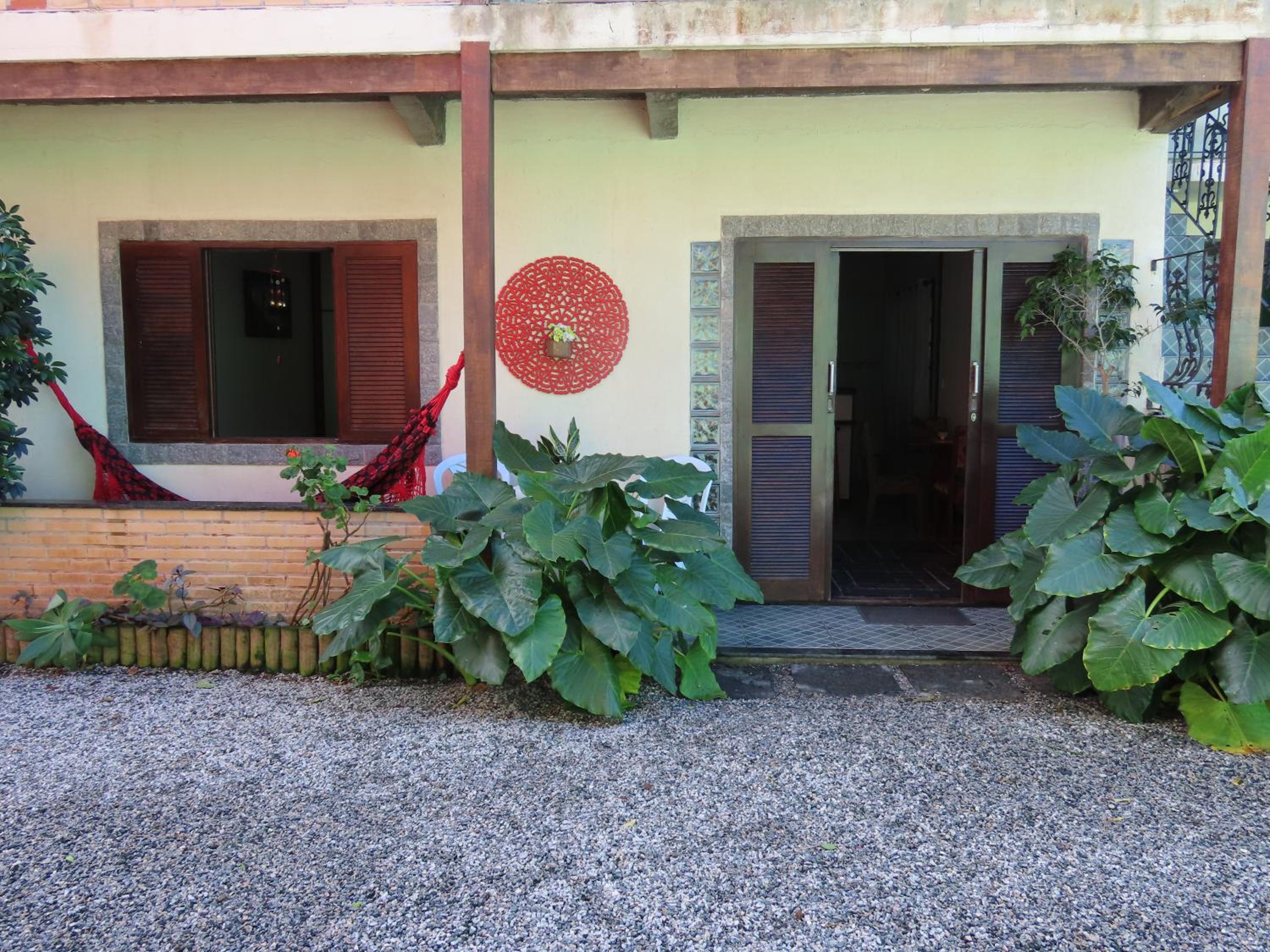 Family Room with Balcony photo 3