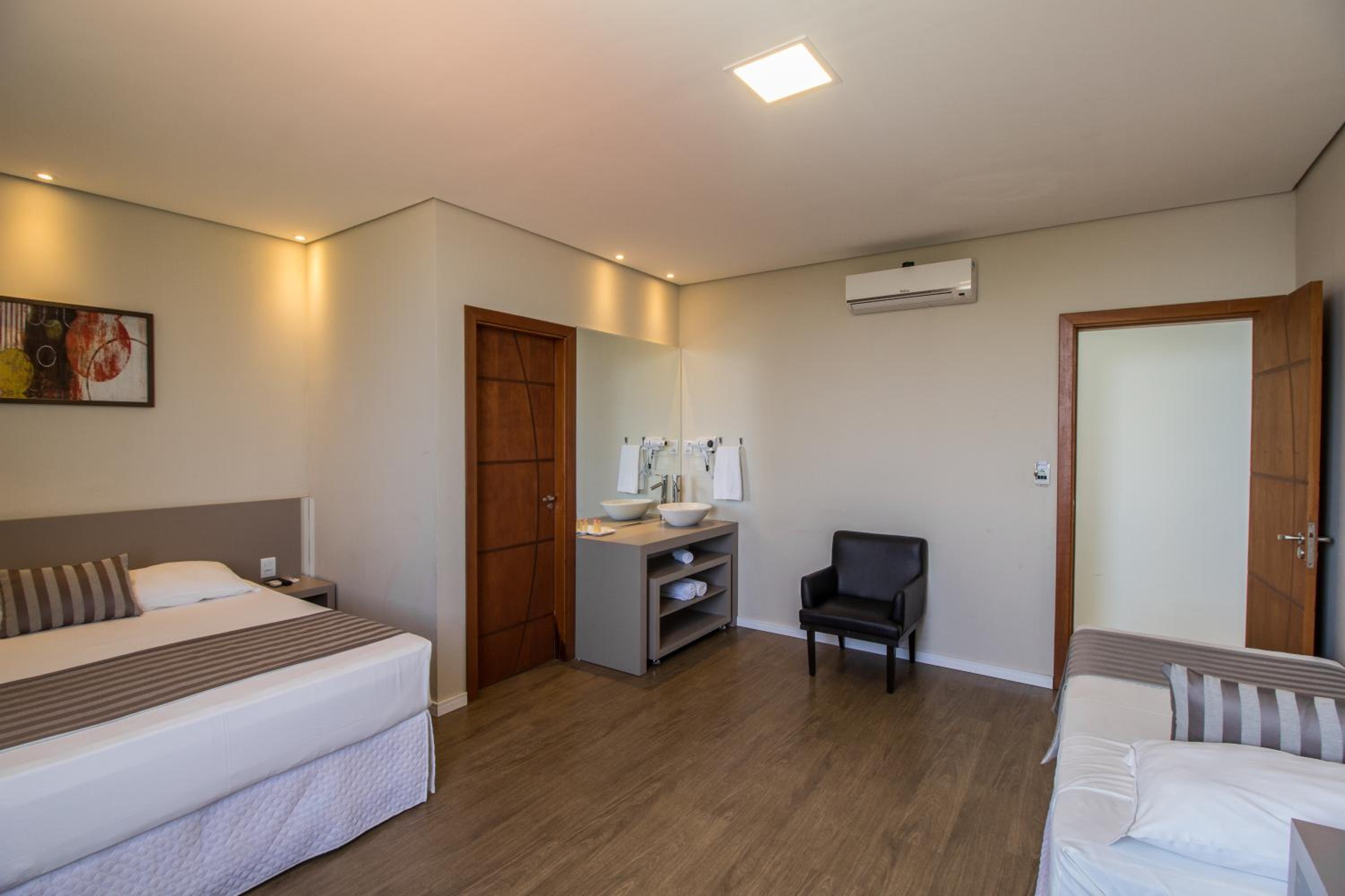 Triple Room photo 1