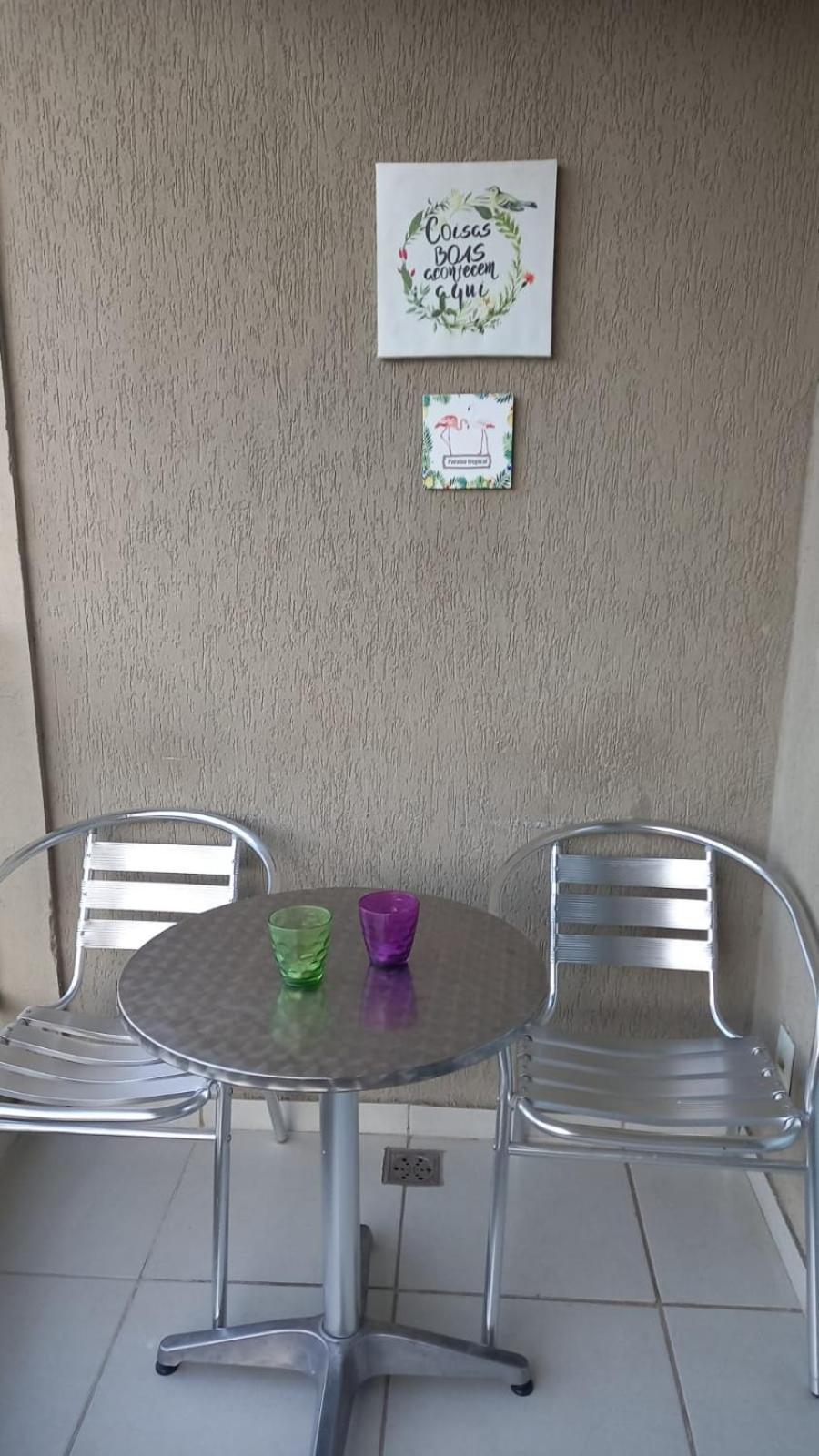 Apartment with Balcony - Photo 4