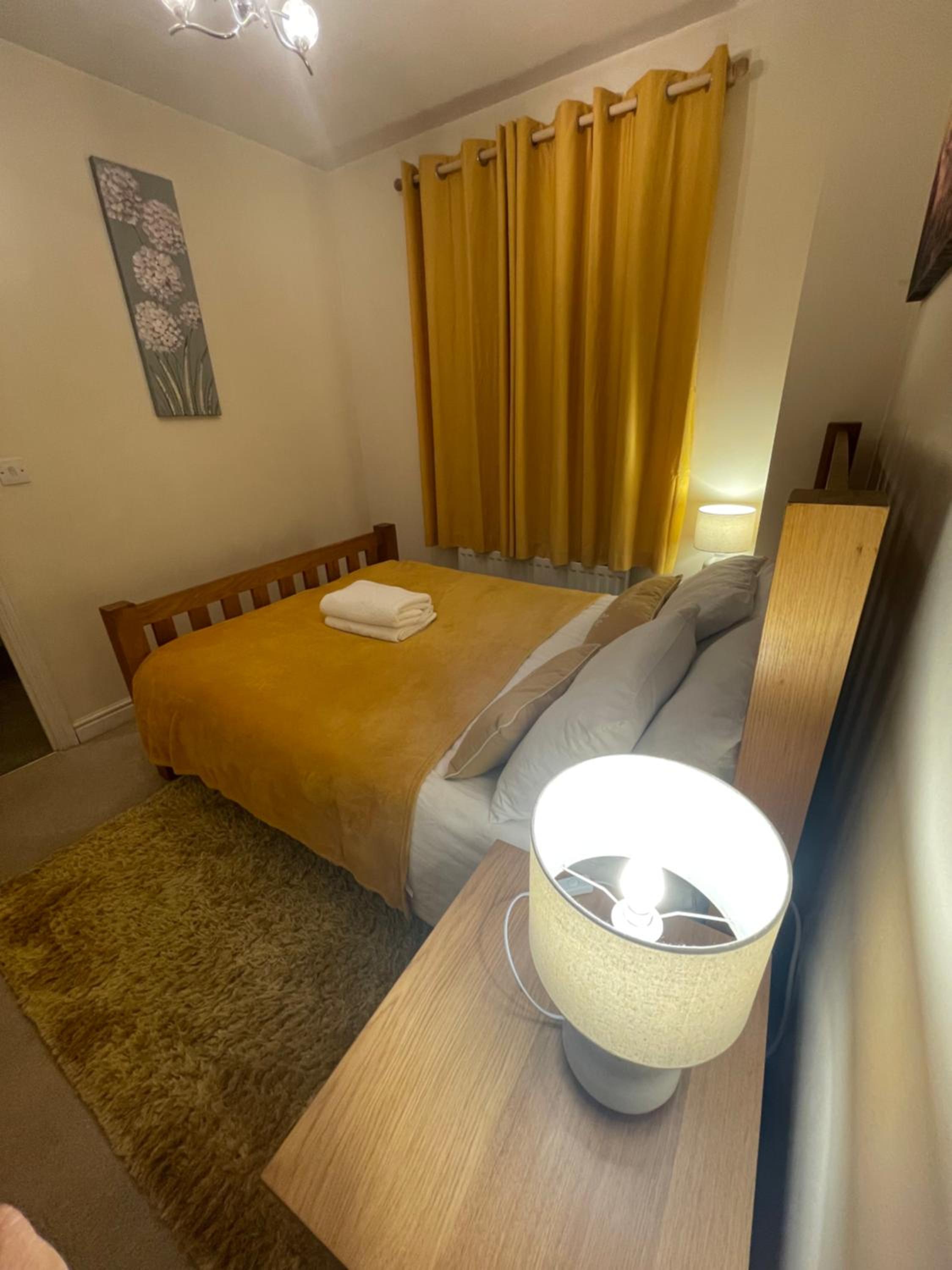 Three-Bedroom House - Photo 10