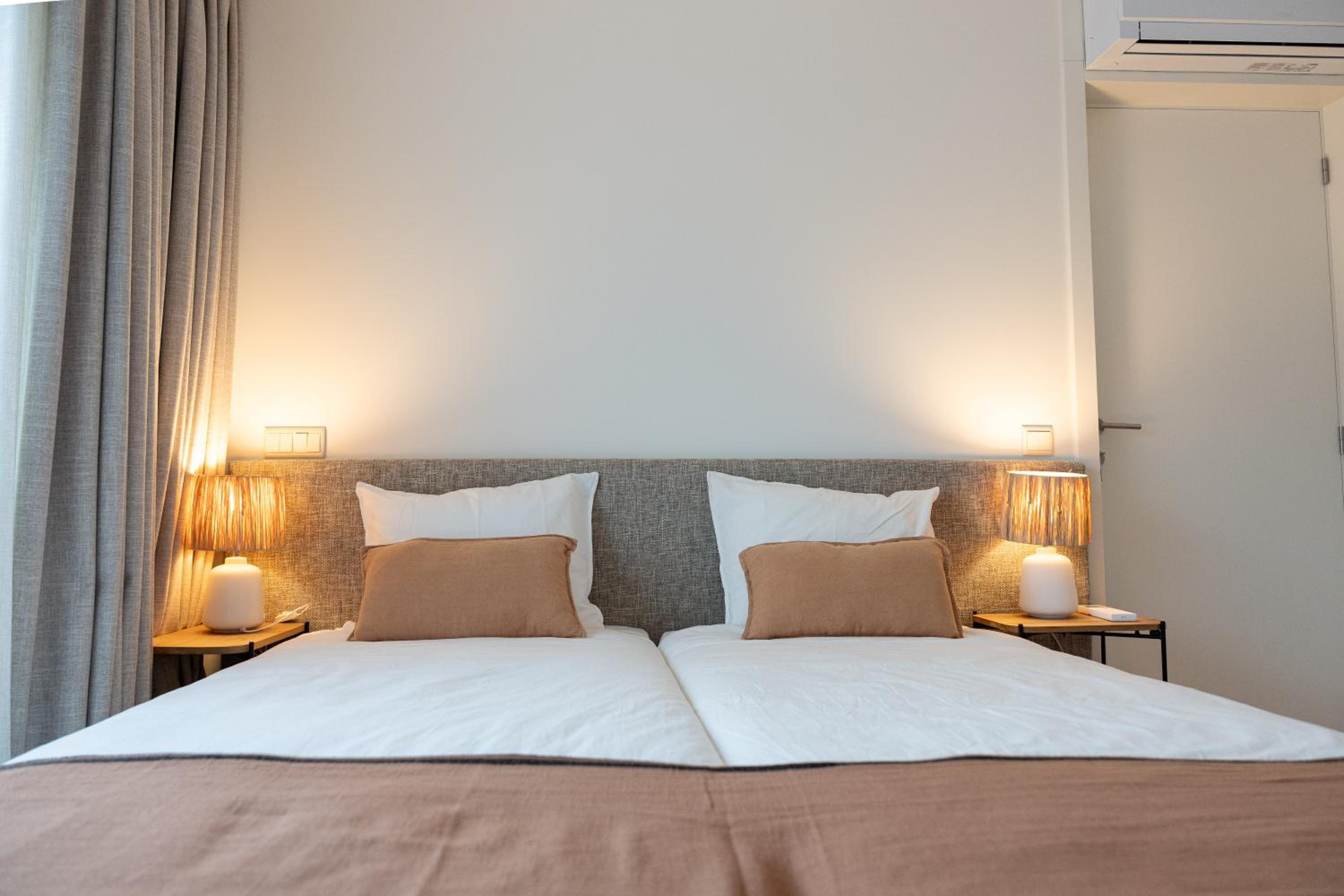 Double or Twin Room with Extra Bed photo 2