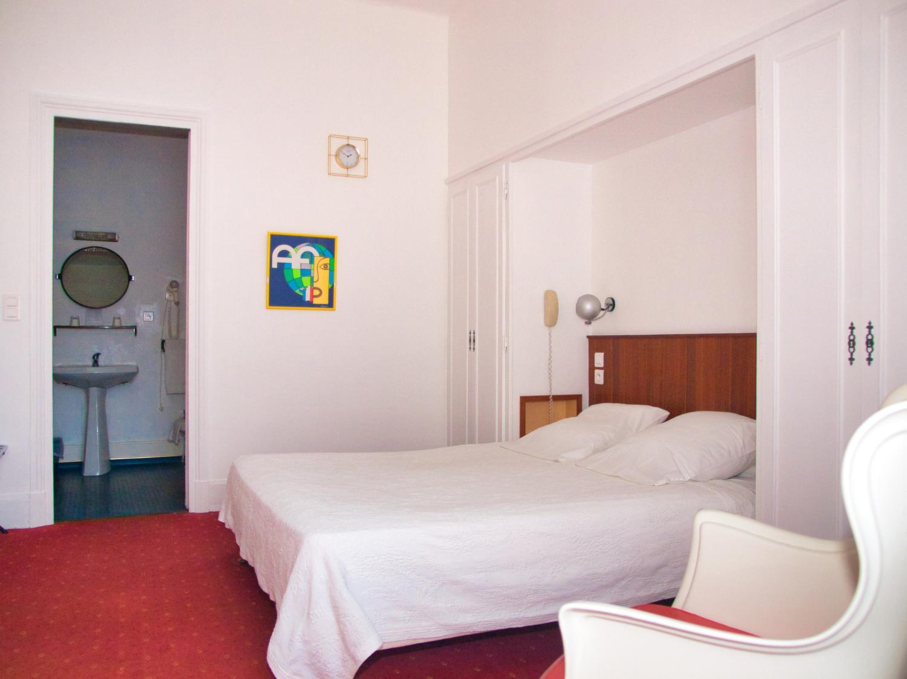 Standard Double or Twin Room - Photo 1