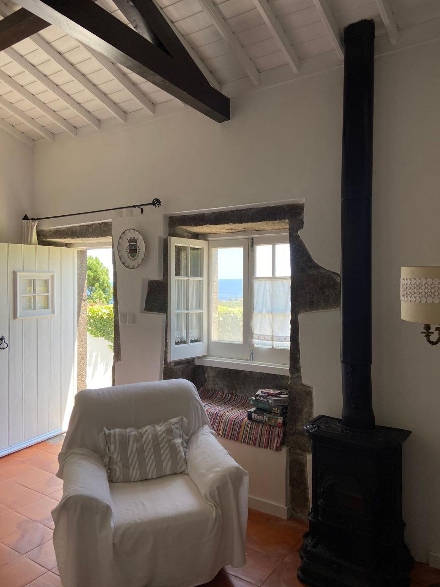One-Bedroom House photo 2