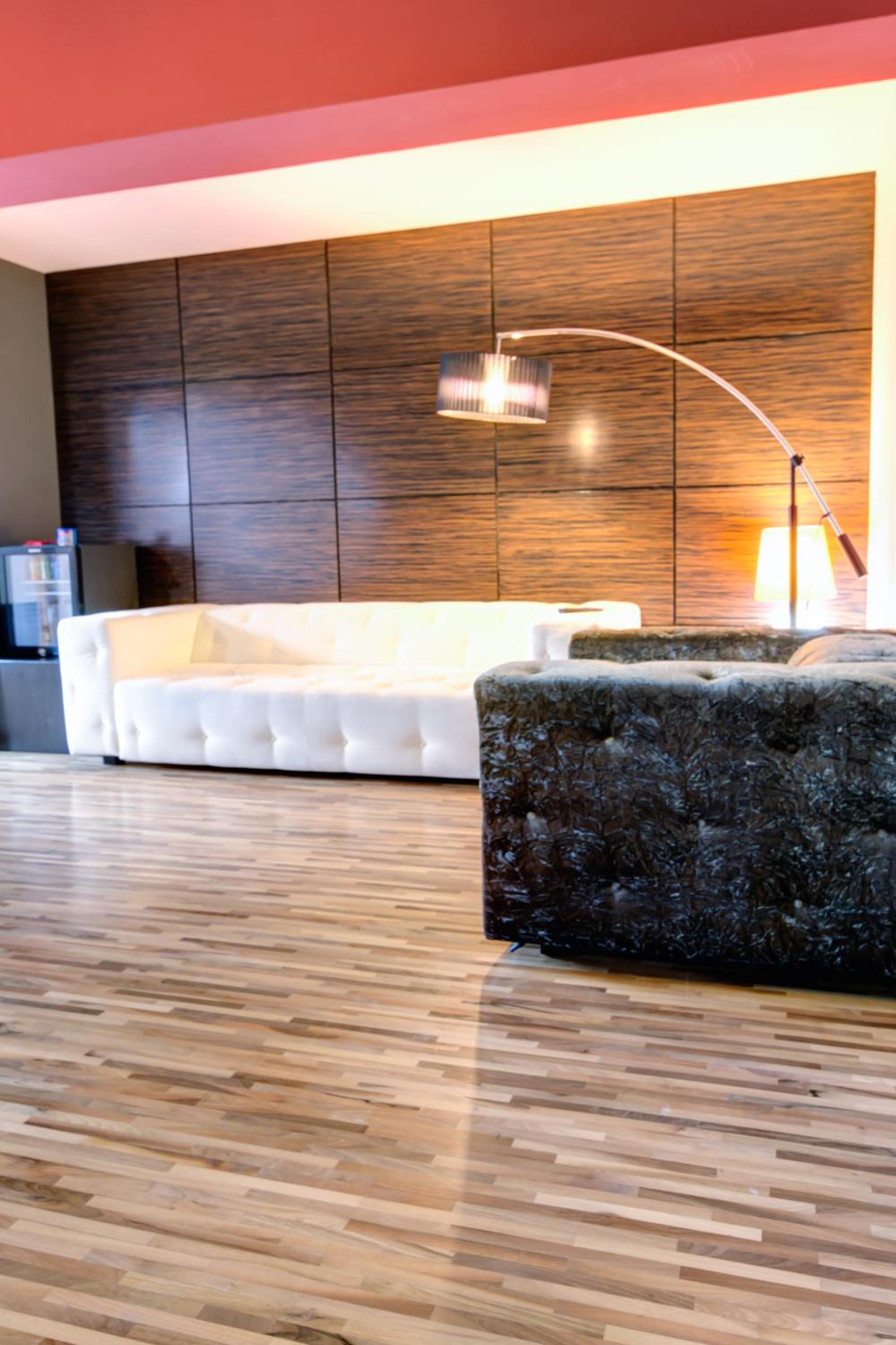 Suite - Photo 14
