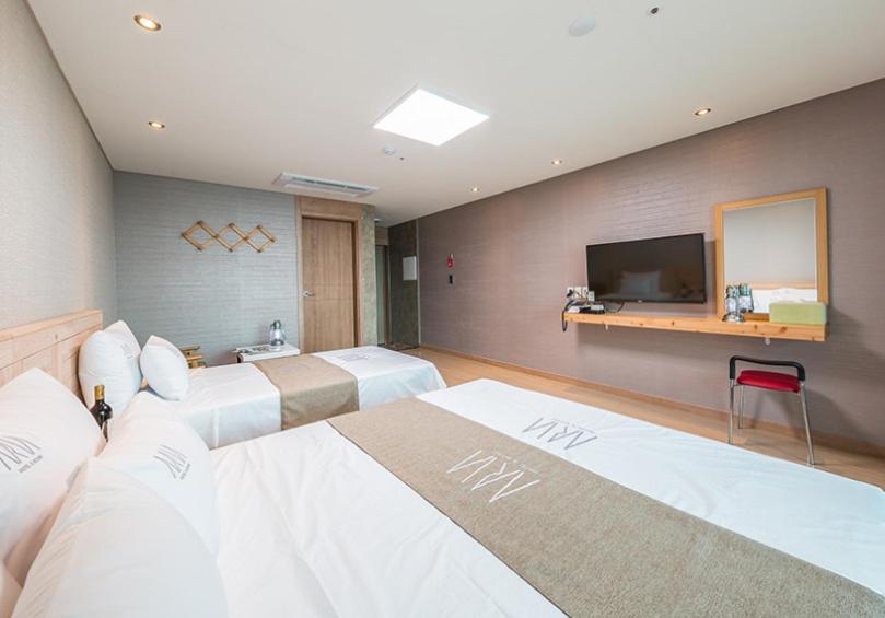 Twin Room photo 2