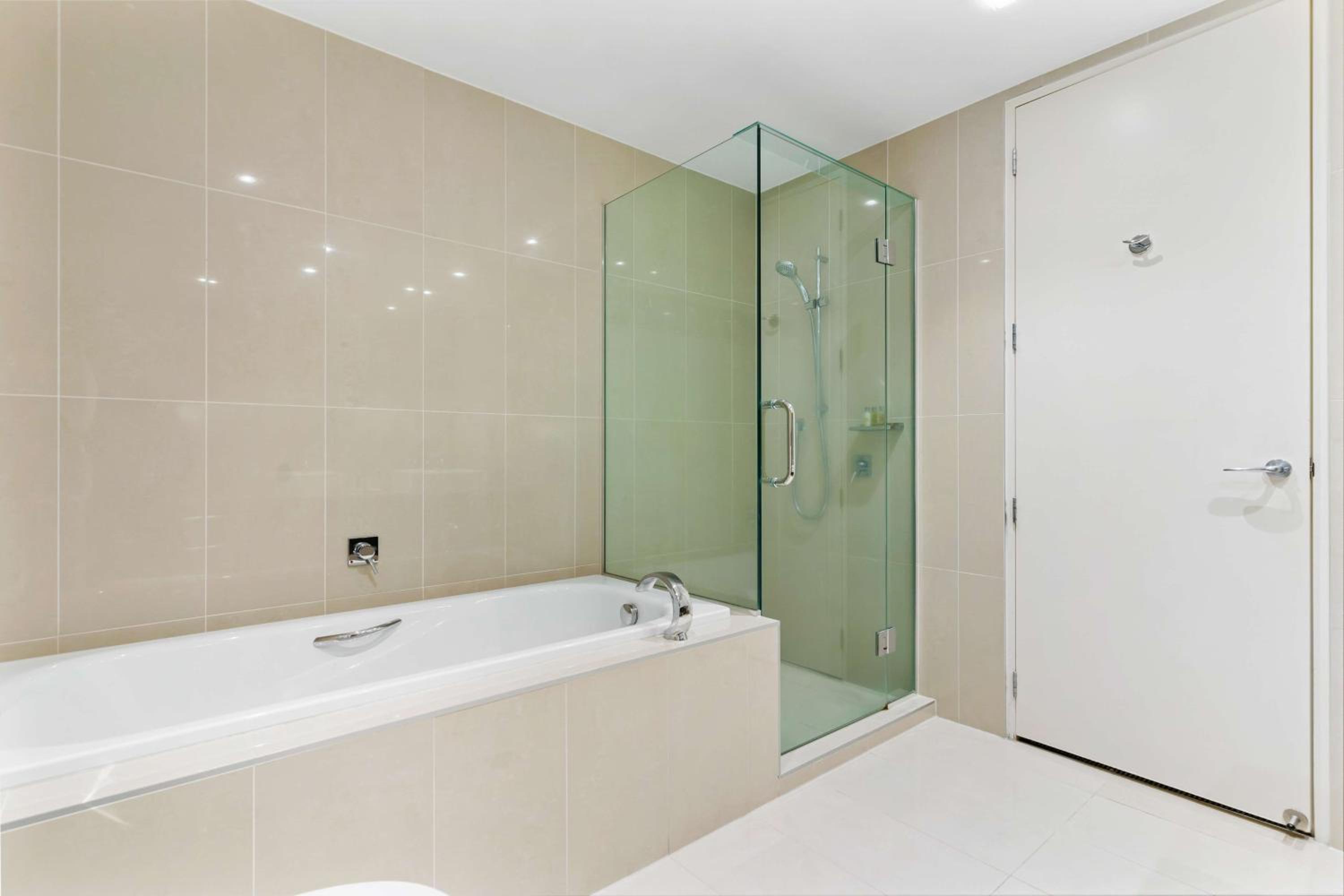 Twin Room - Photo 5