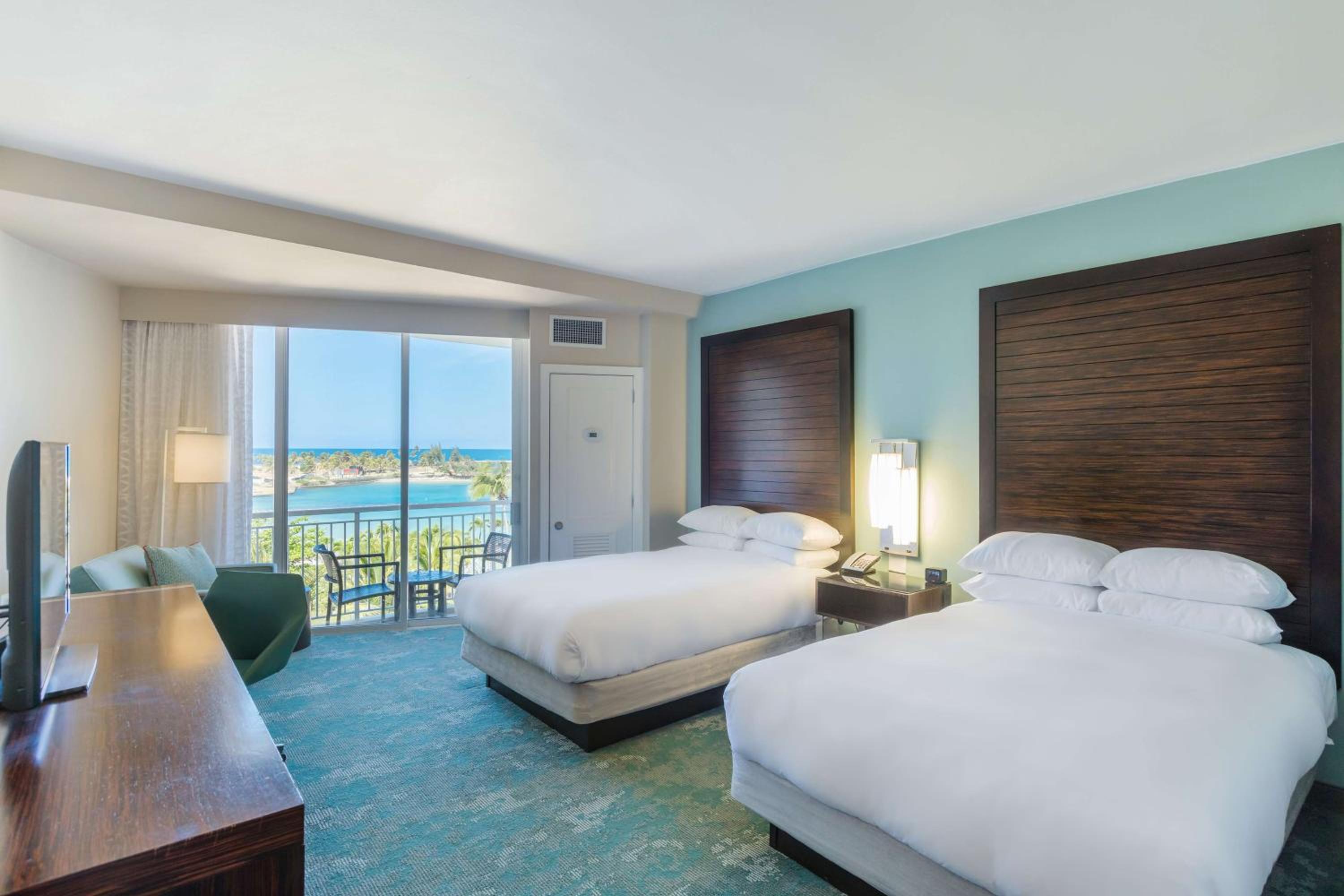 Signature Double Room with Two Double Beds and Ocean View - Photo 6