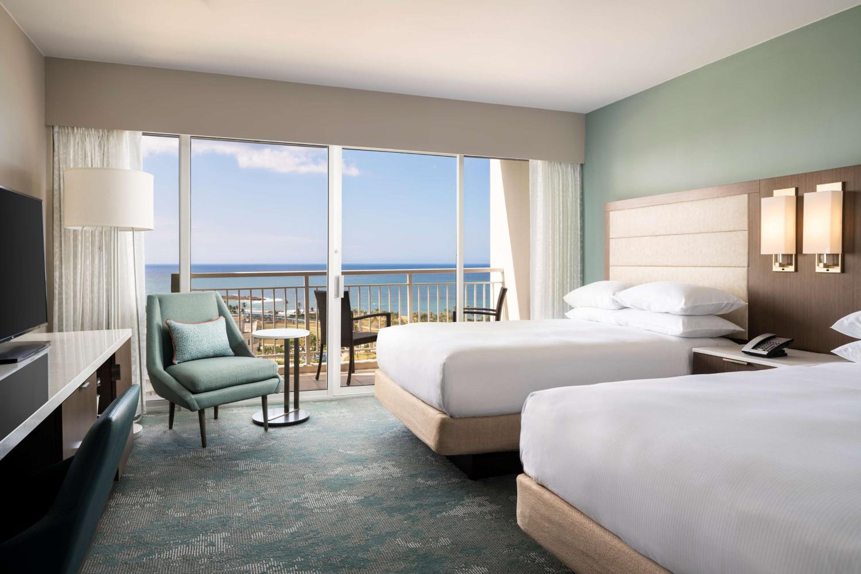 Double Room with Two Double Beds - Secluded Wave Wing - Photo 4