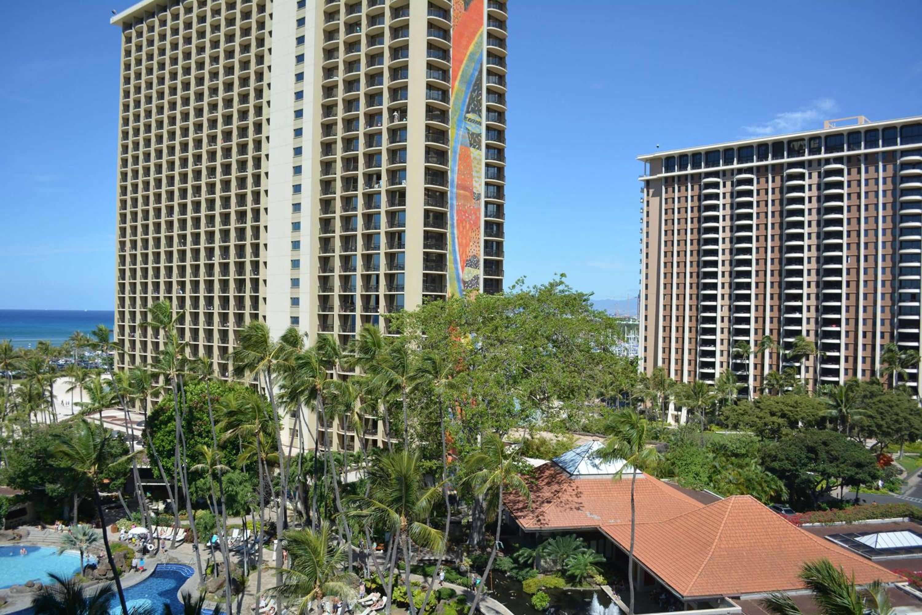 Ali'i Tower Partial Ocean View with Two Double Beds photo 3
