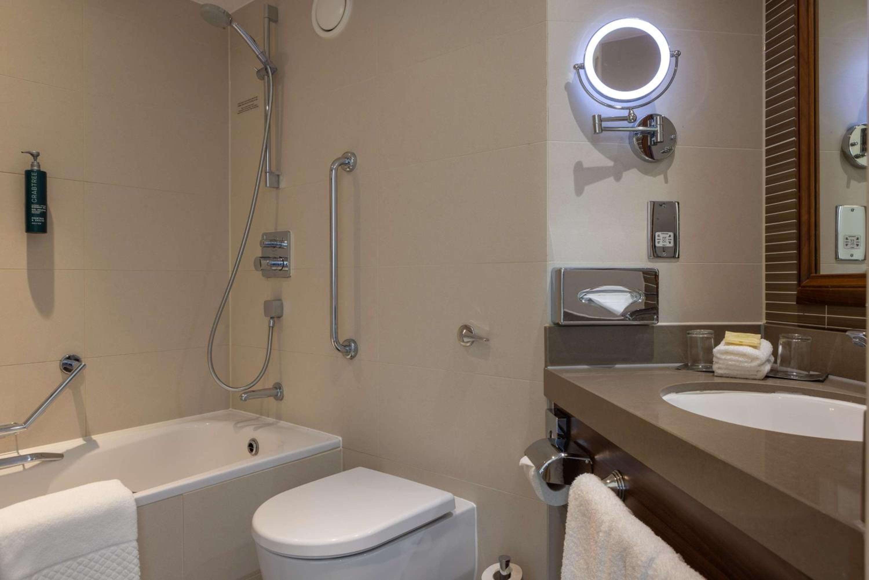 Double Room with Two Double Beds - Photo 4
