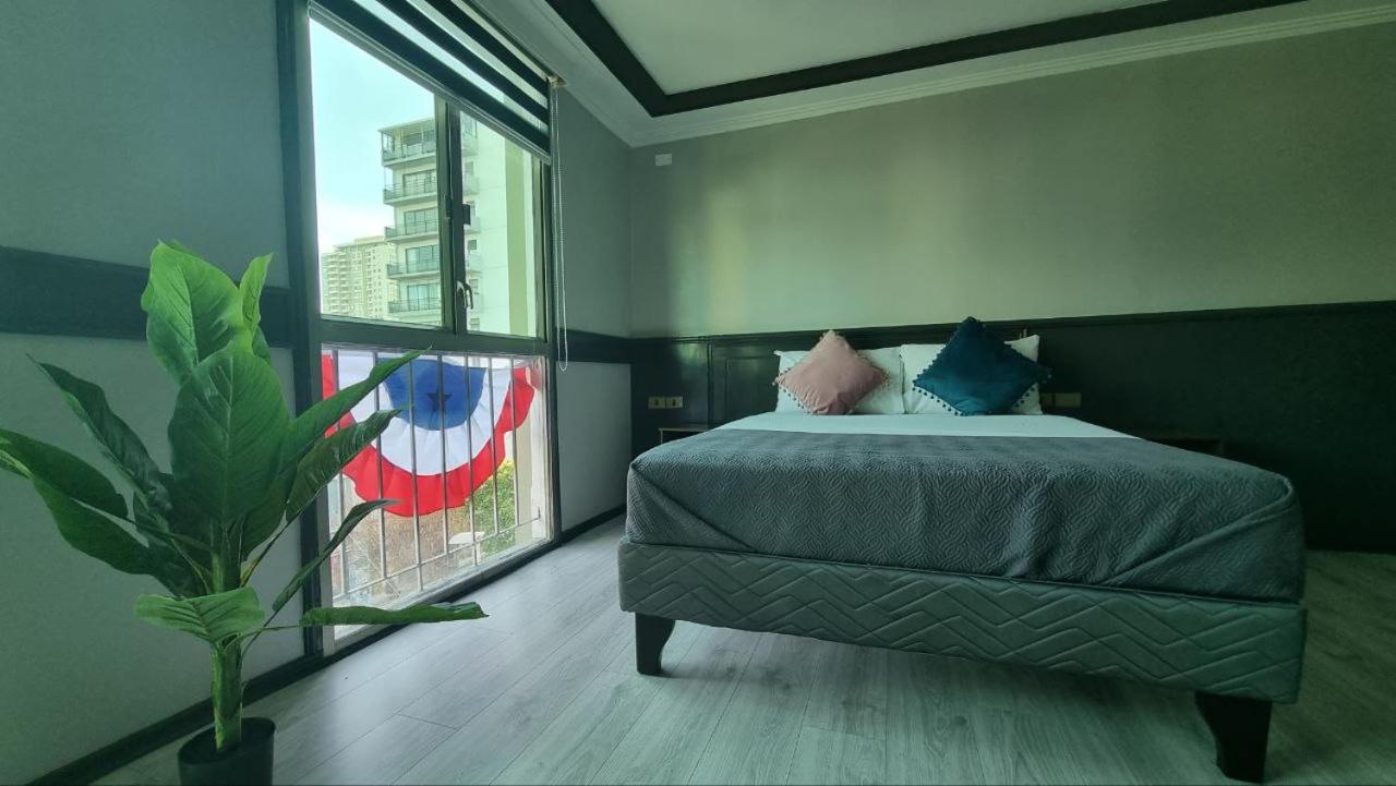 Deluxe Junior Suite photo 3