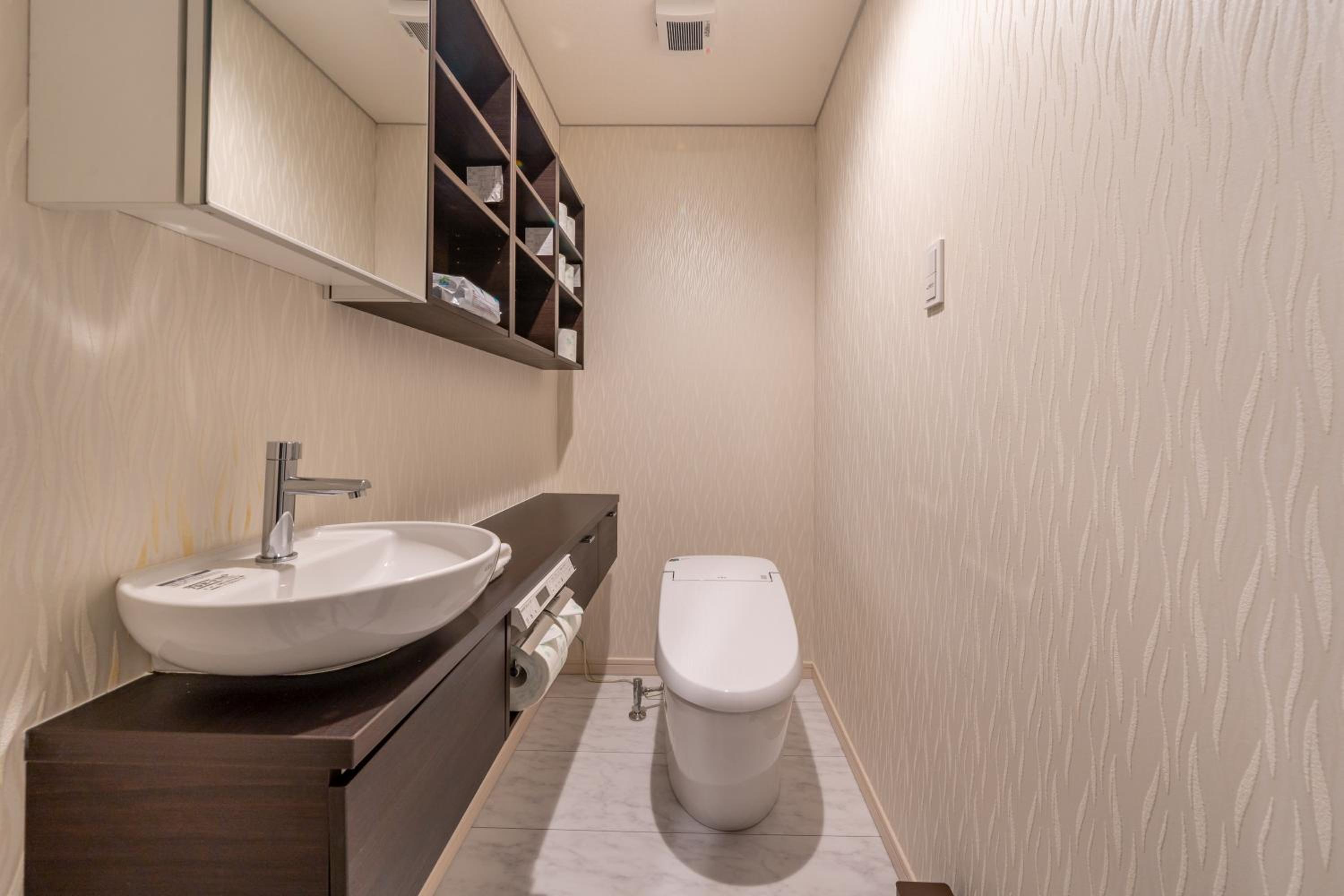 Suite - Photo 2