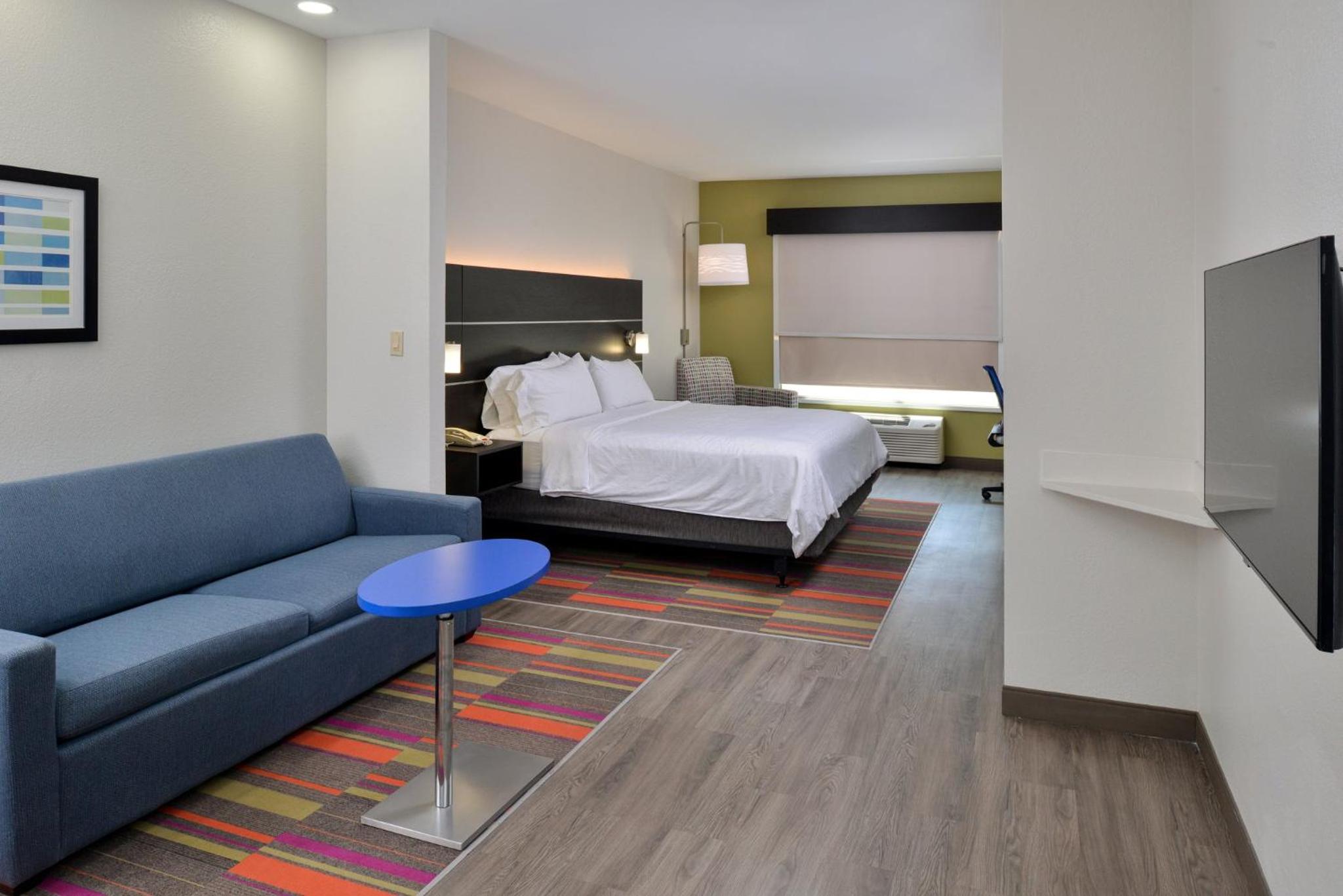 Deluxe King Room - Mobility Access - Photo 1