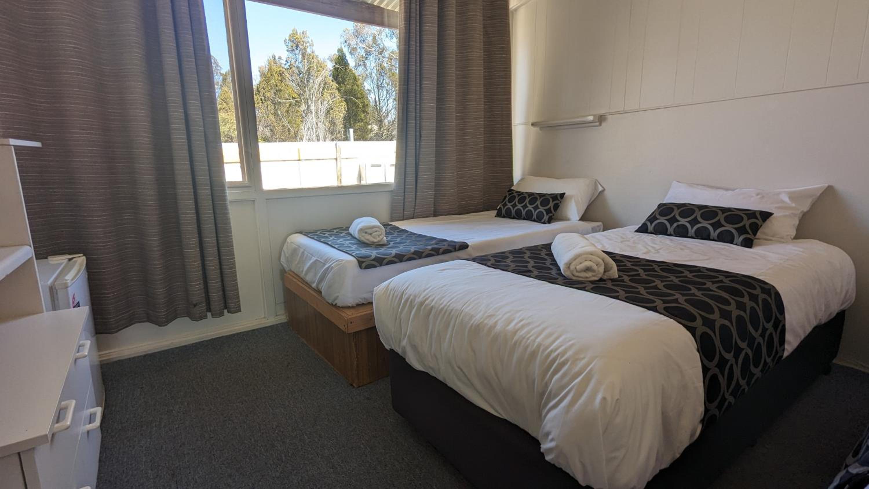 Deluxe King Suite