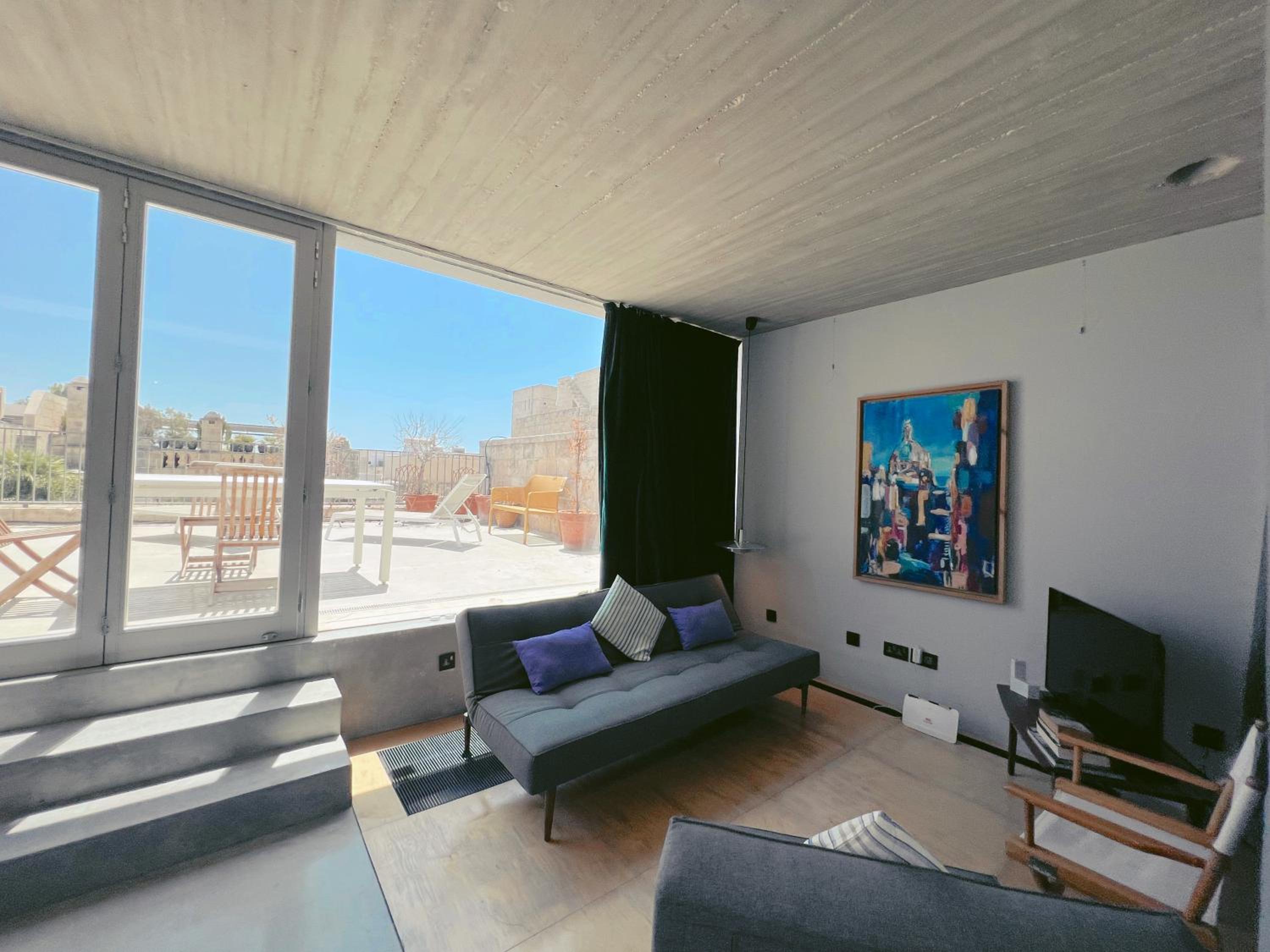 Penthouse Apartment