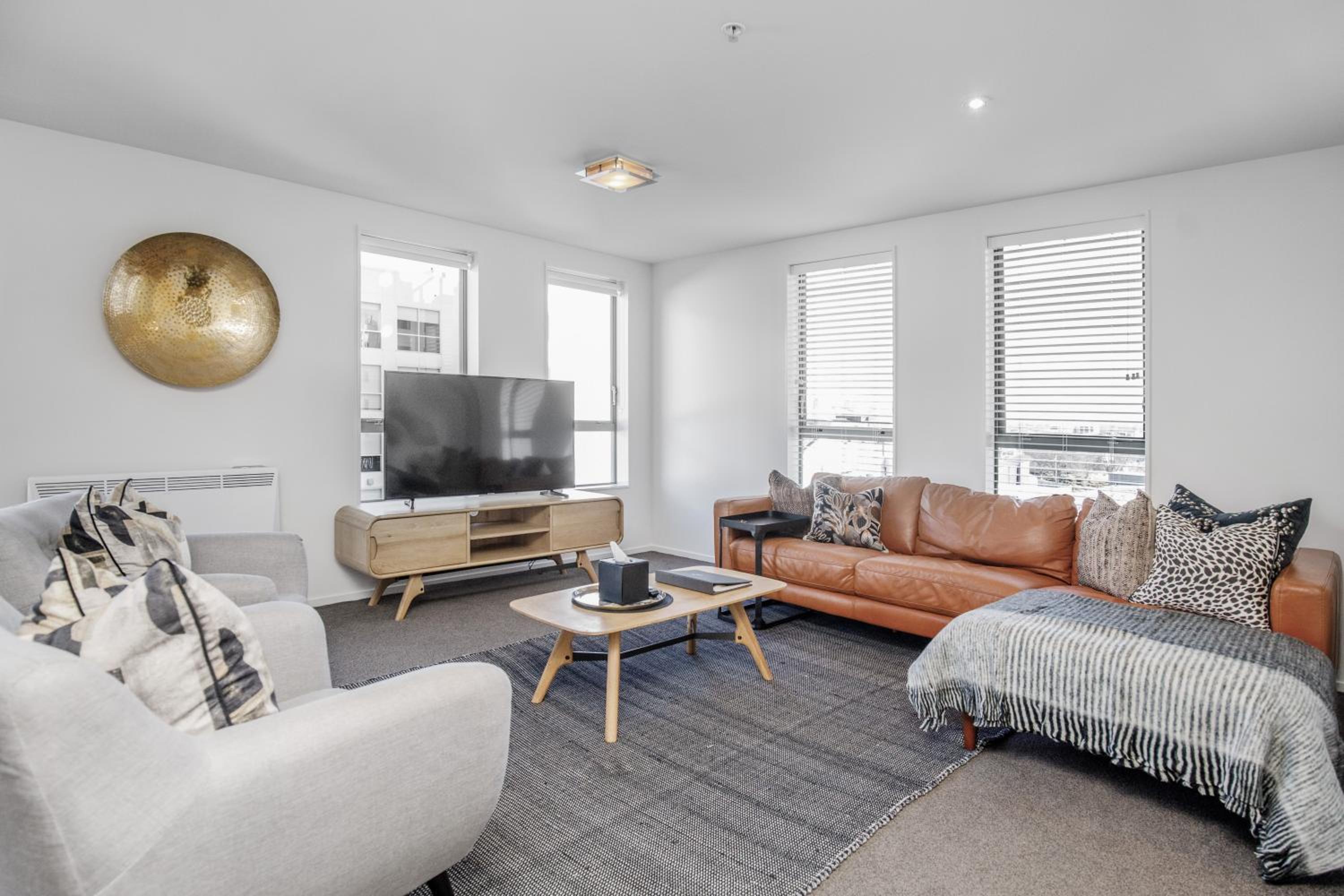 Two Bedroom Deluxe Apartment   photo 1