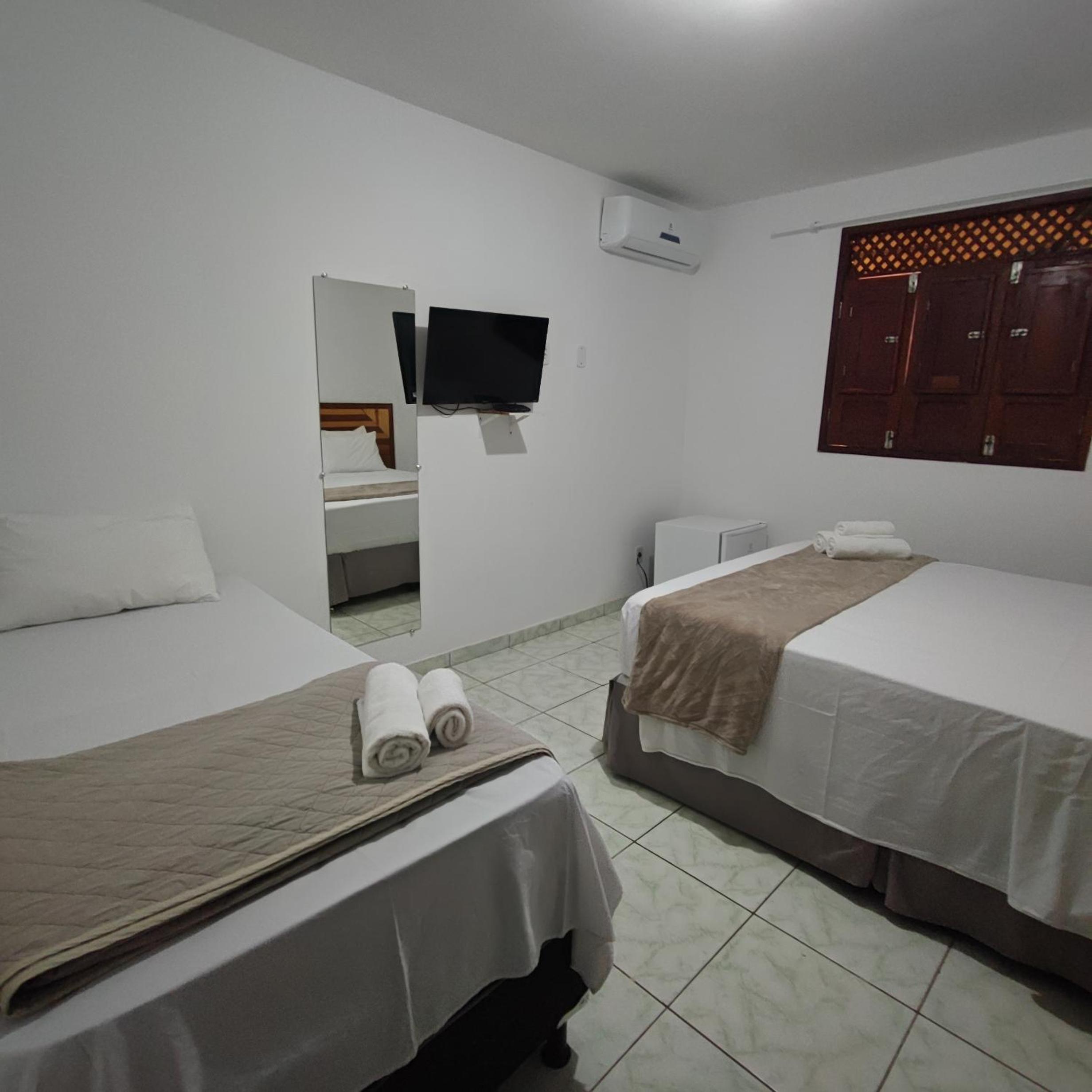 Double or Twin Room - Photo 13