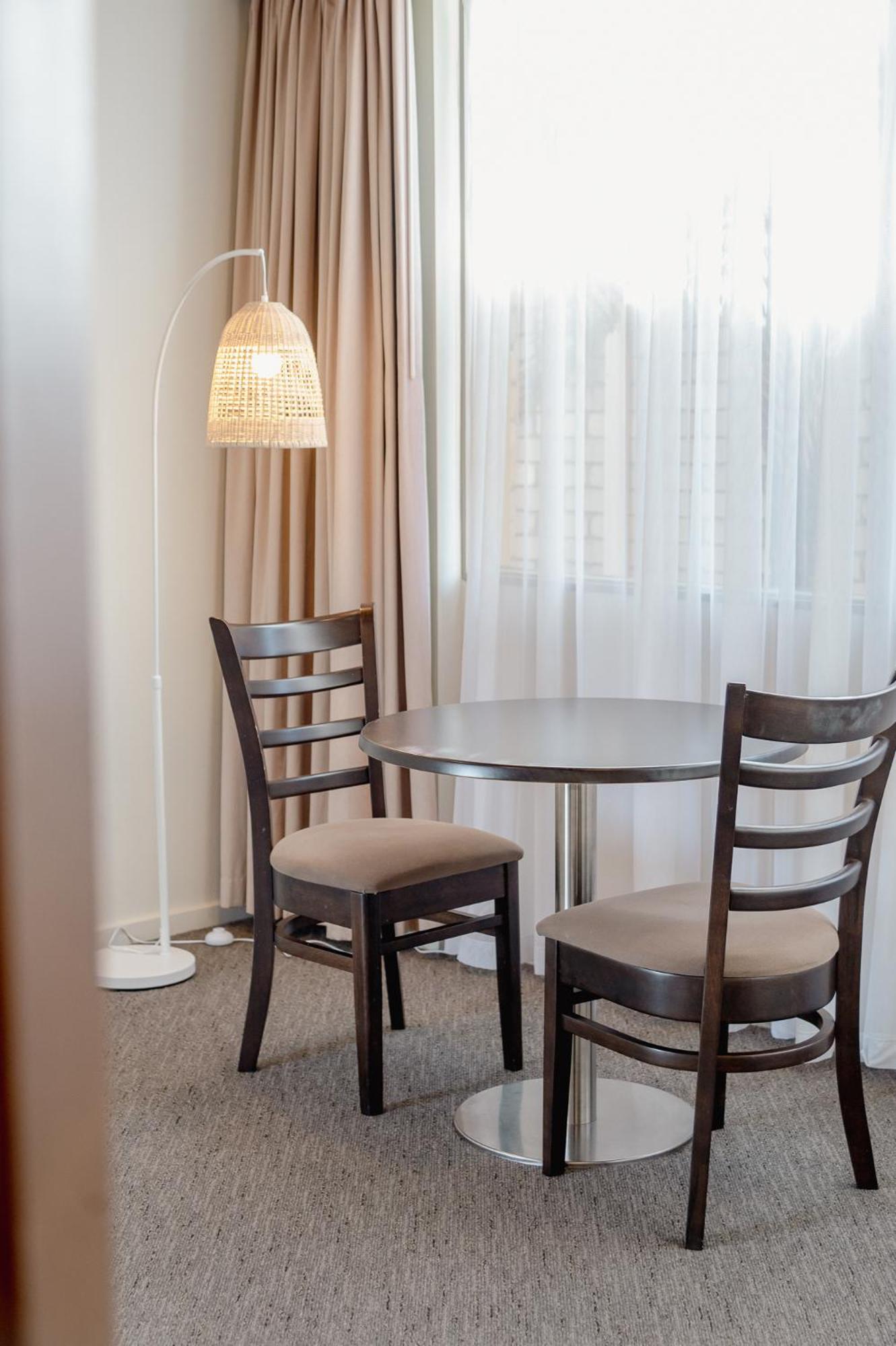 Superior One-Bedroom King Apartment photo 2