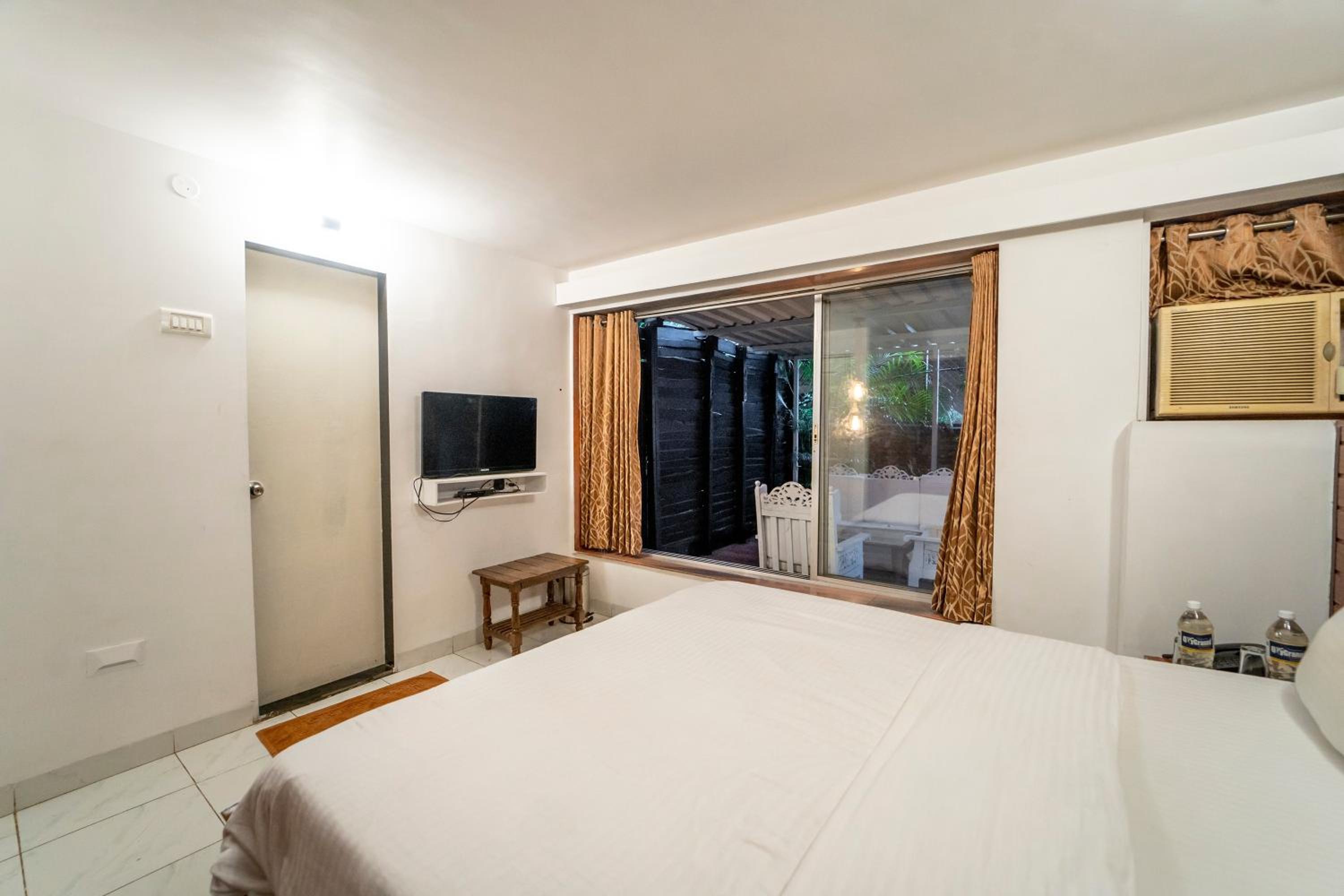 Standard Room photo 3