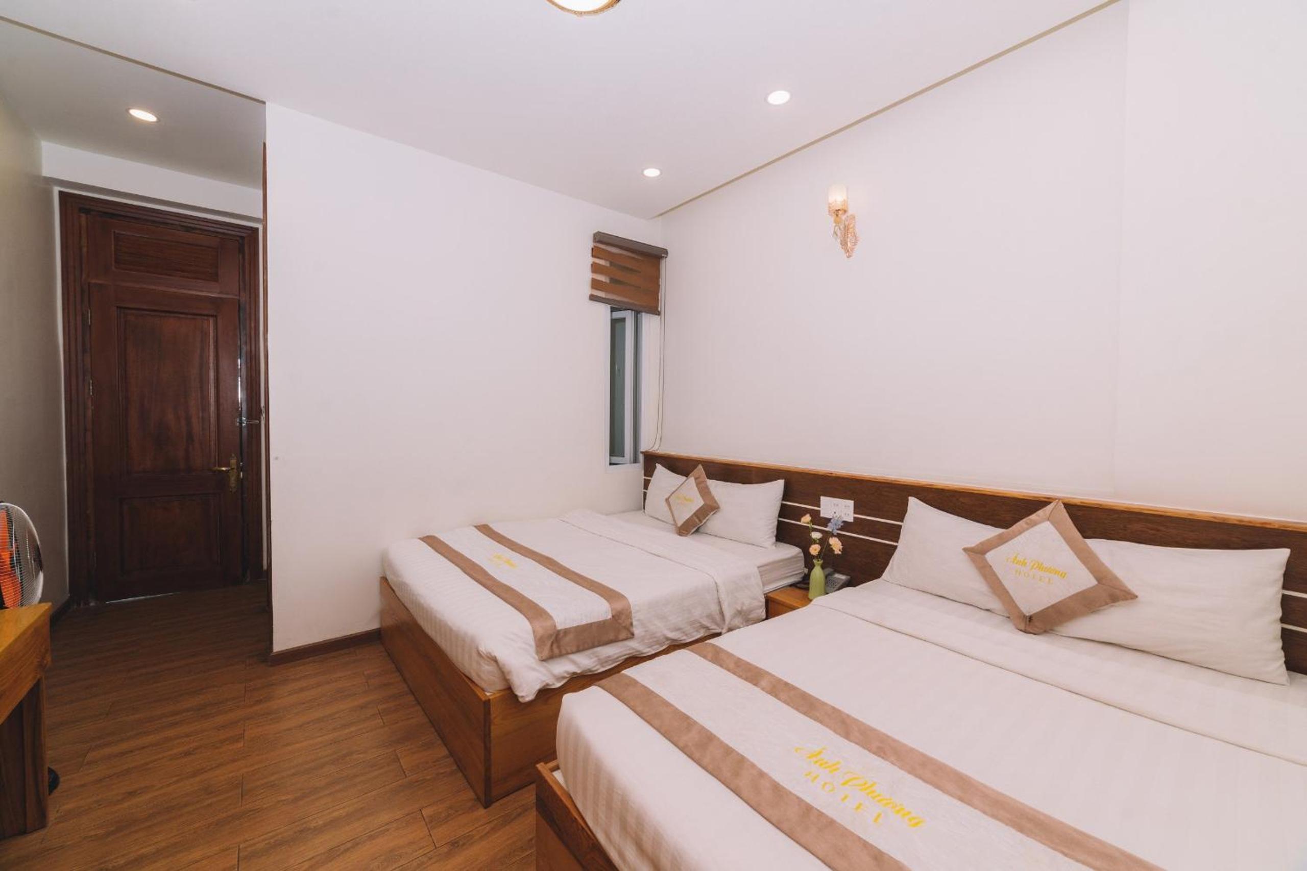 Superior Quadruple Room - Photo 4