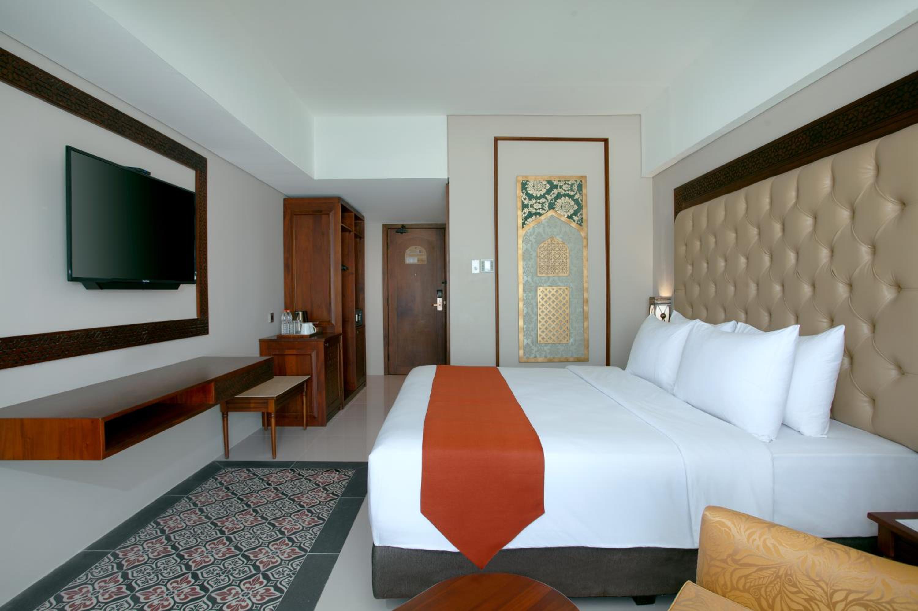 Deluxe Double Room with Shower - smoking - Photo 2