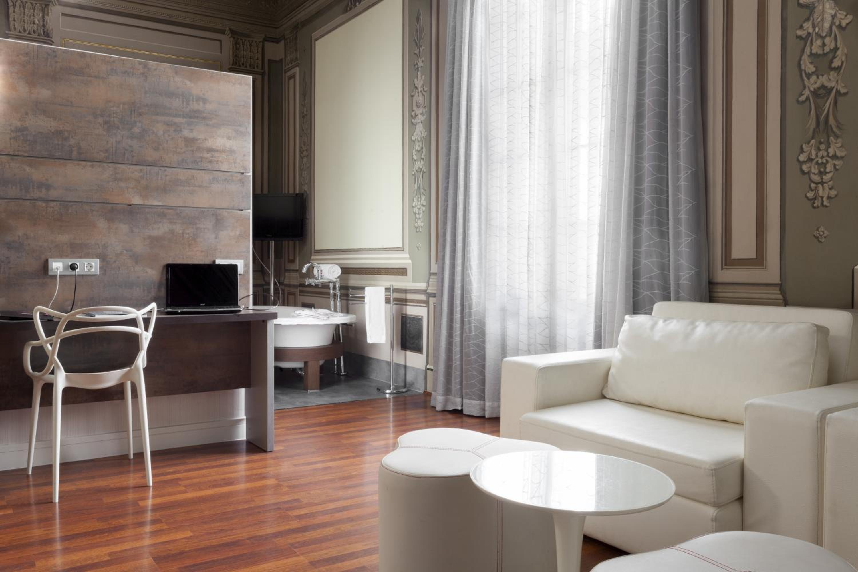 Junior Suite with Terrace photo 3