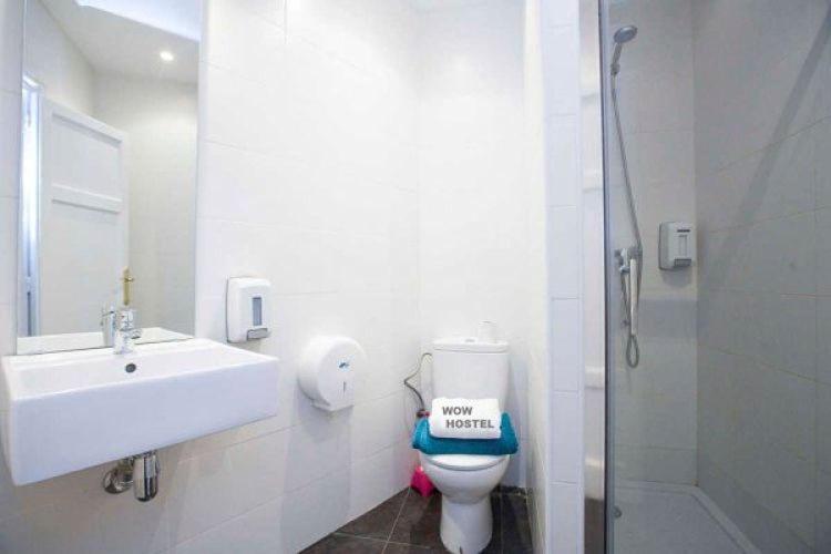 Triple Room with Private Bathroom photo 2