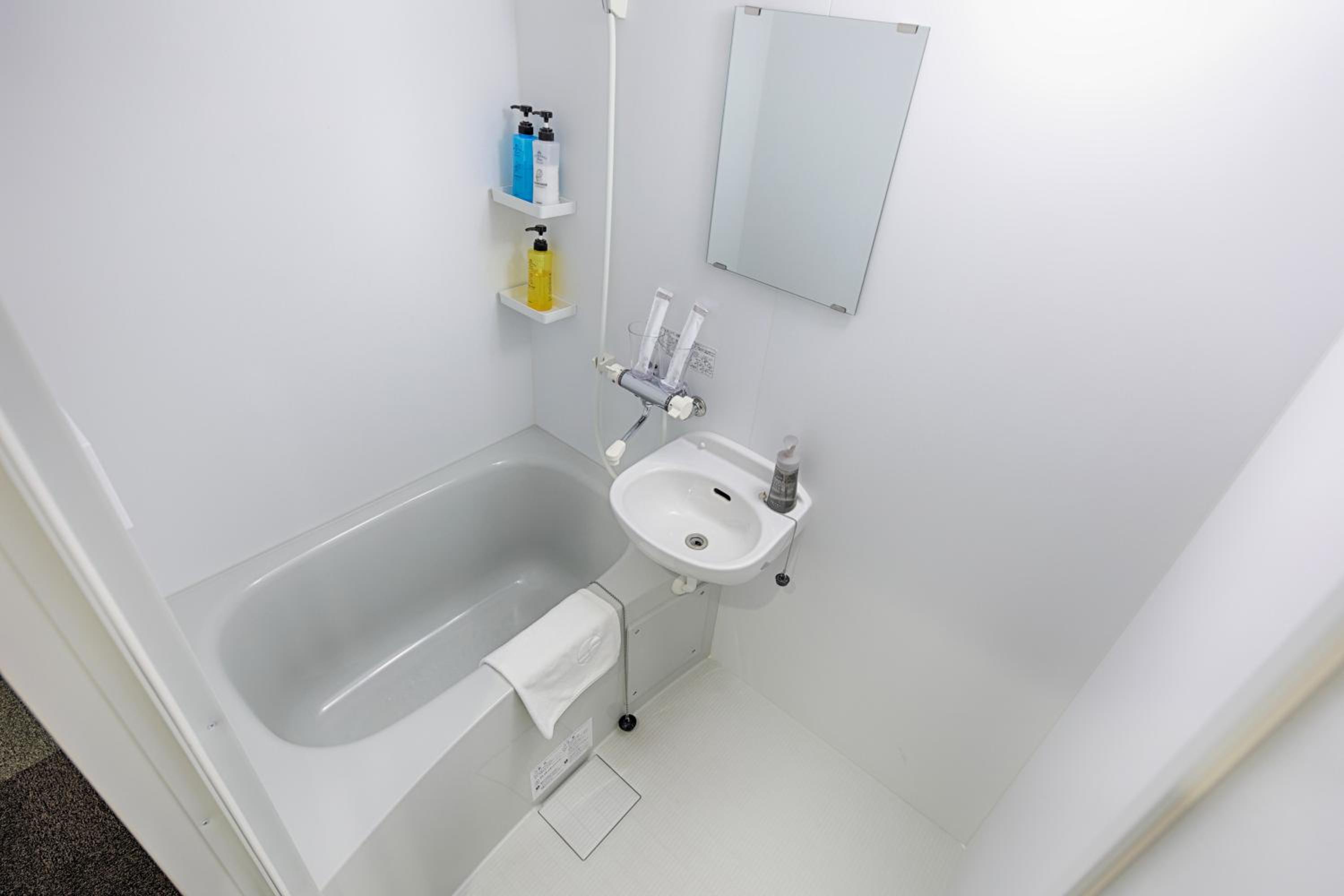 Standard Double Room - Photo 4