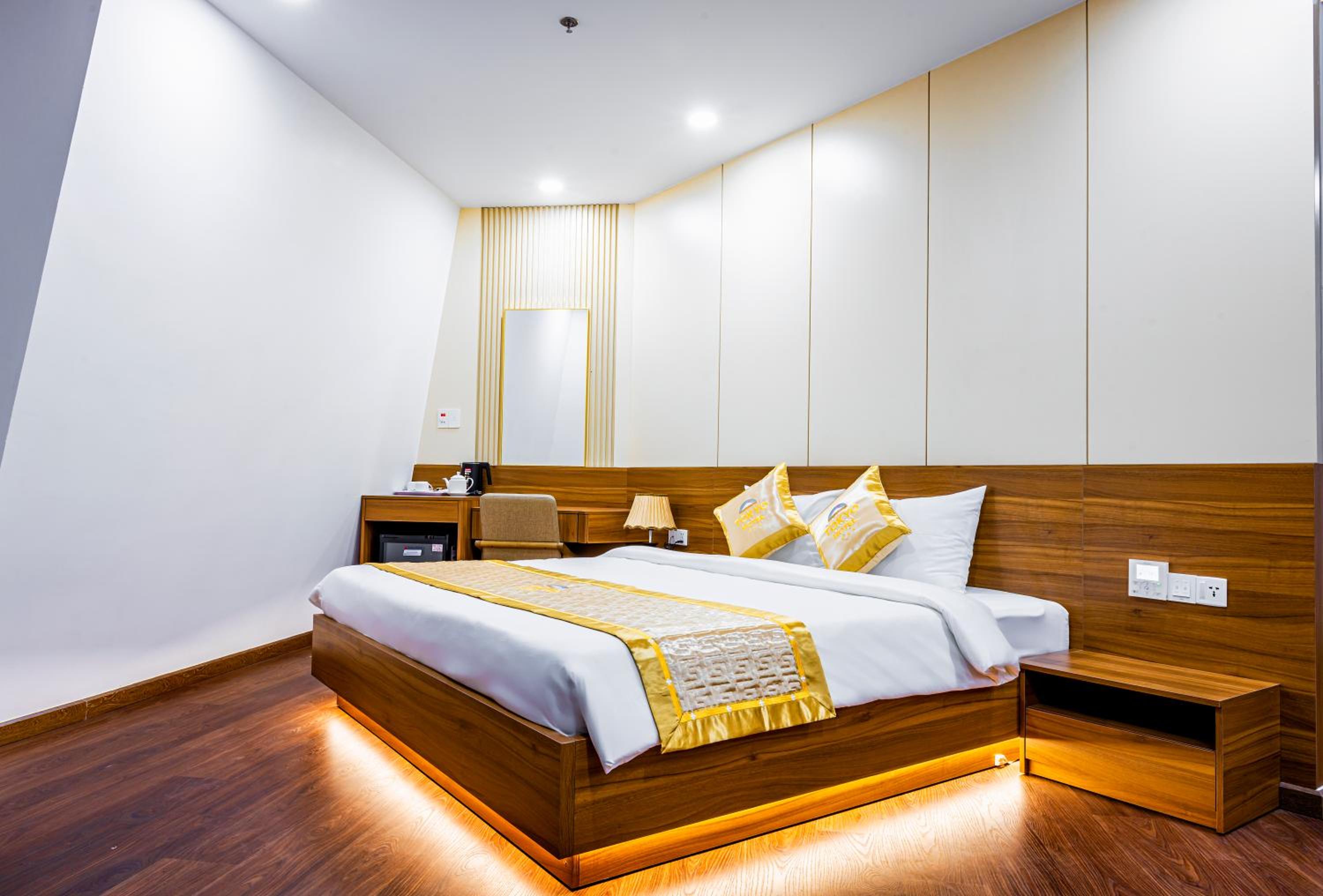 Junior Suite - Photo 1