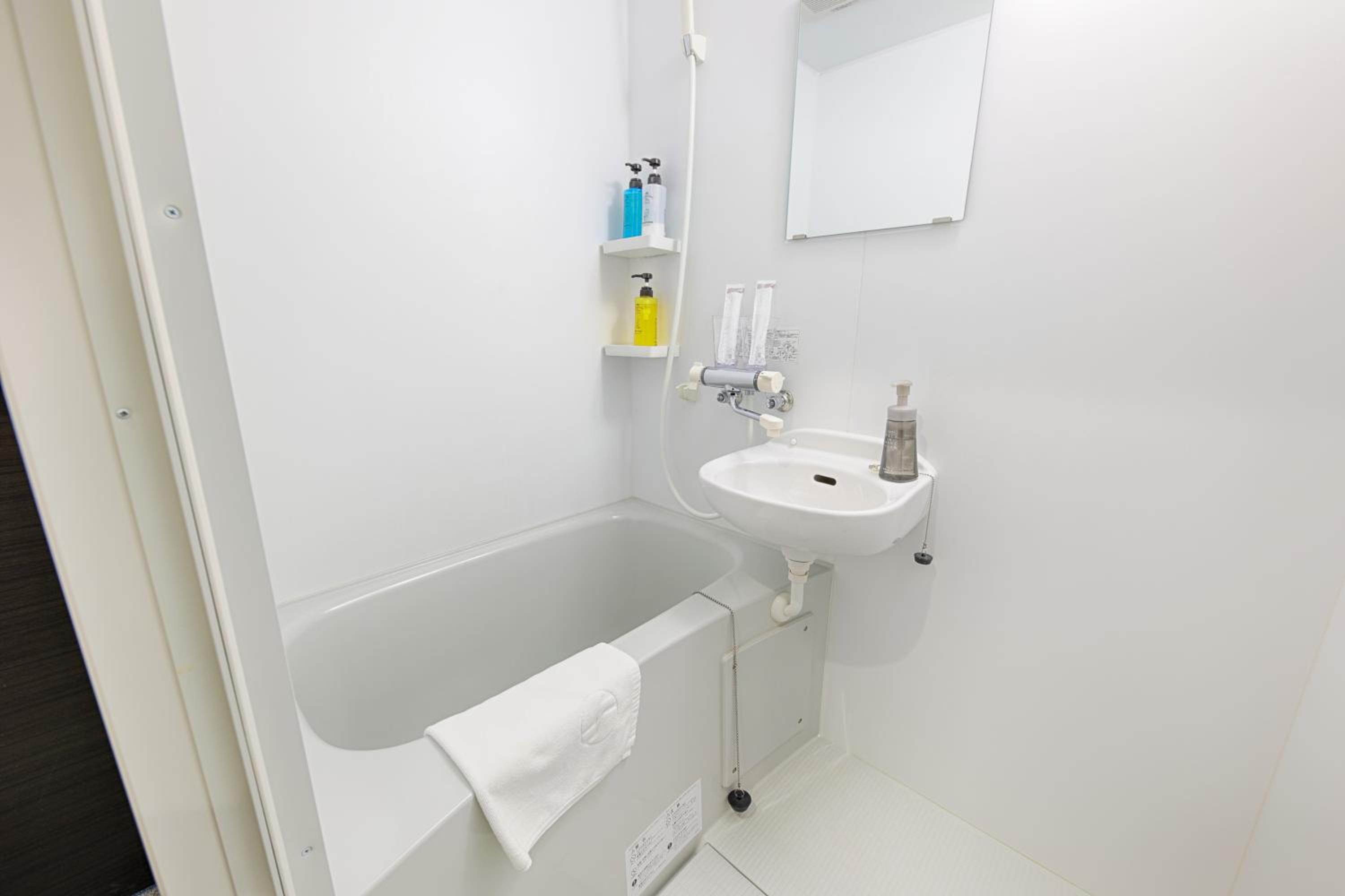 Standard Double Room - Photo 15