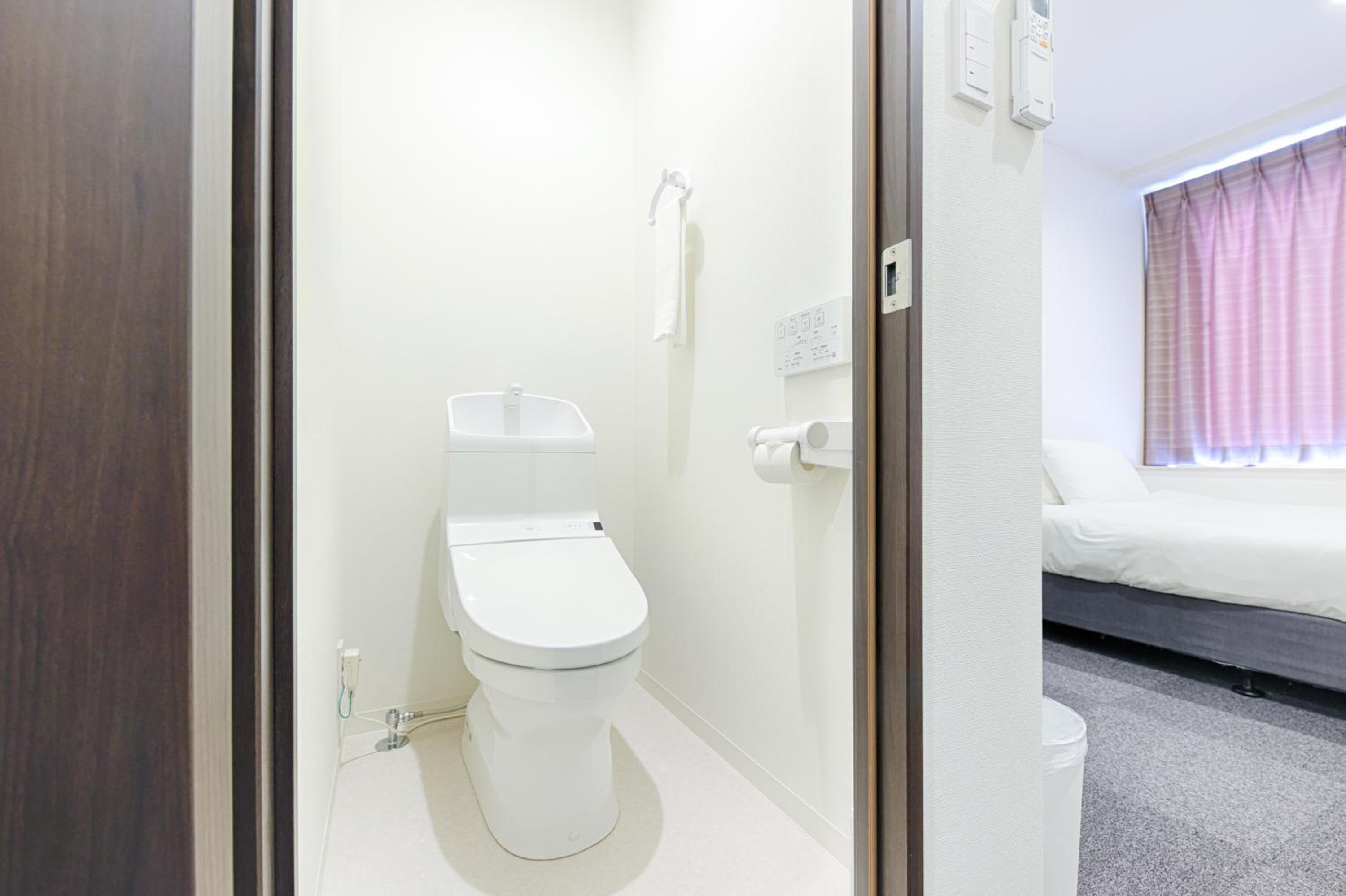 Standard Double Room - Photo 14