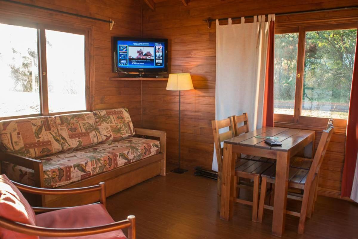 One-Bedroom Bungalow (2 Adults + 2 Children) photo 2