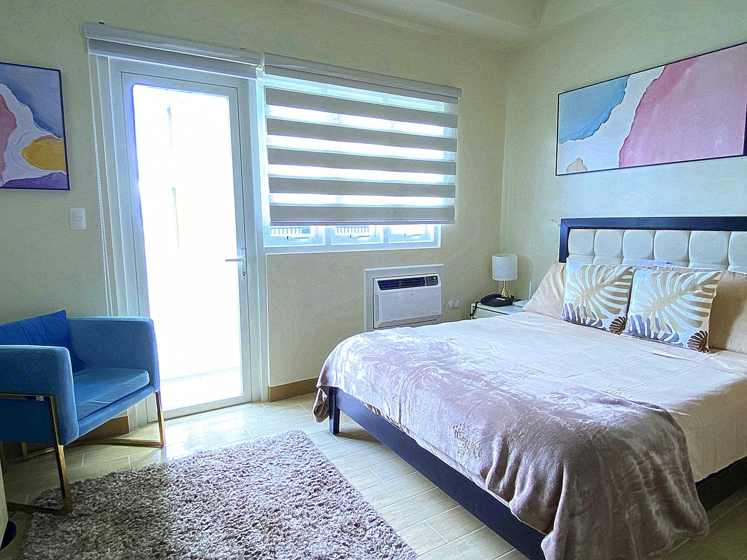 Studio With Balcony