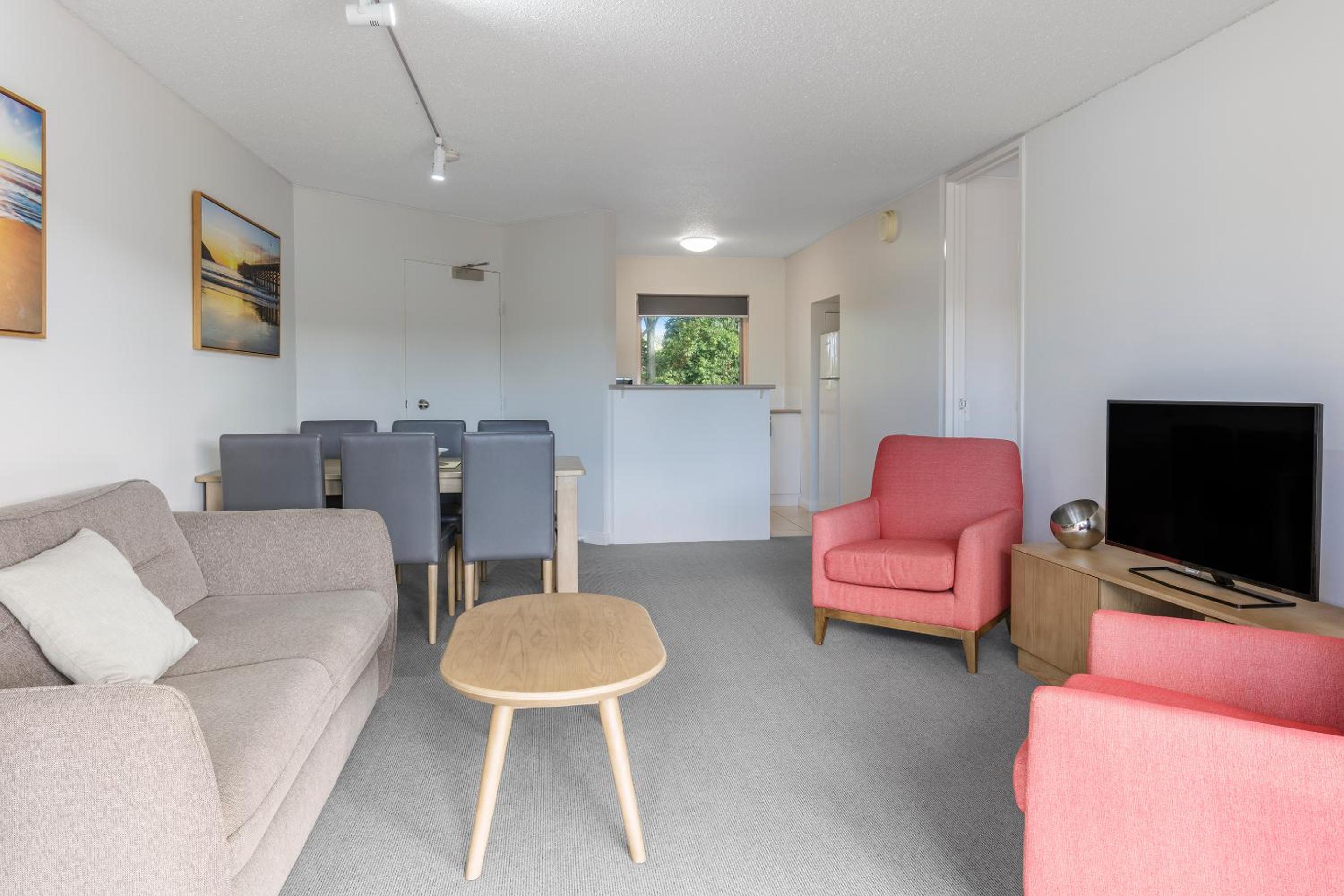 Two-Bedroom Apartment photo 2