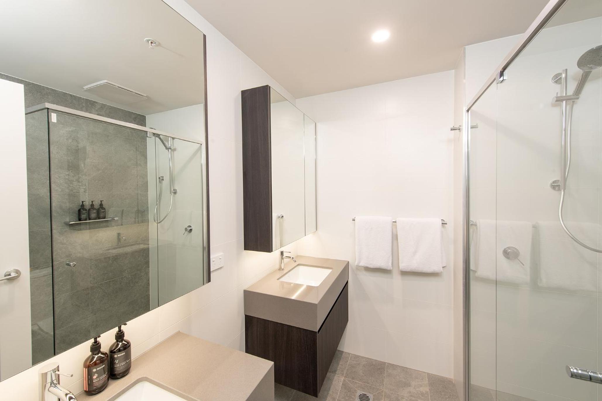 Superior 2 Bedroom Apartment
