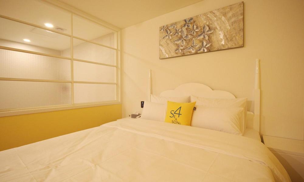Deluxe Double Room - Photo 3