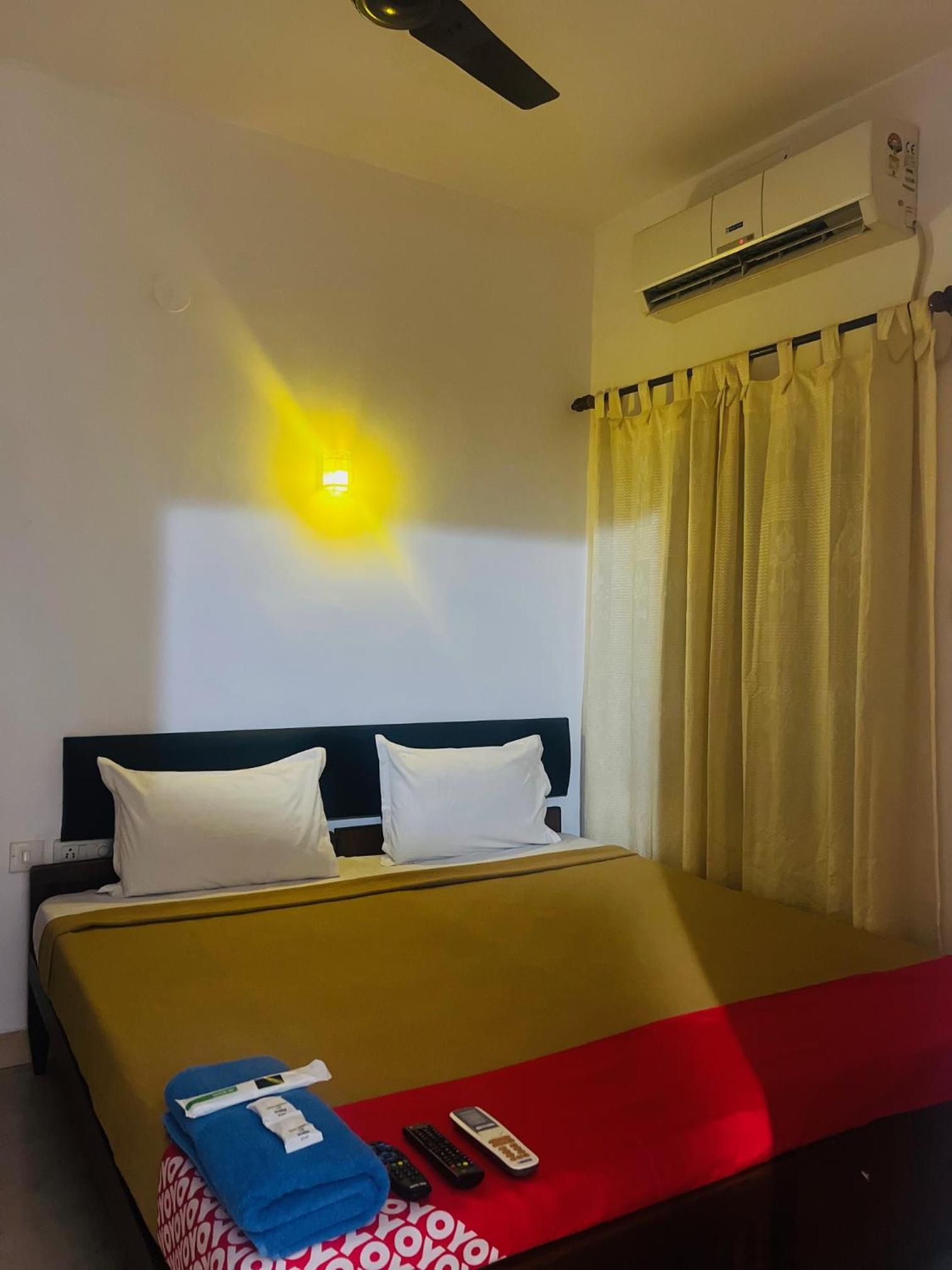 Deluxe Double or Twin Room - Photo 5
