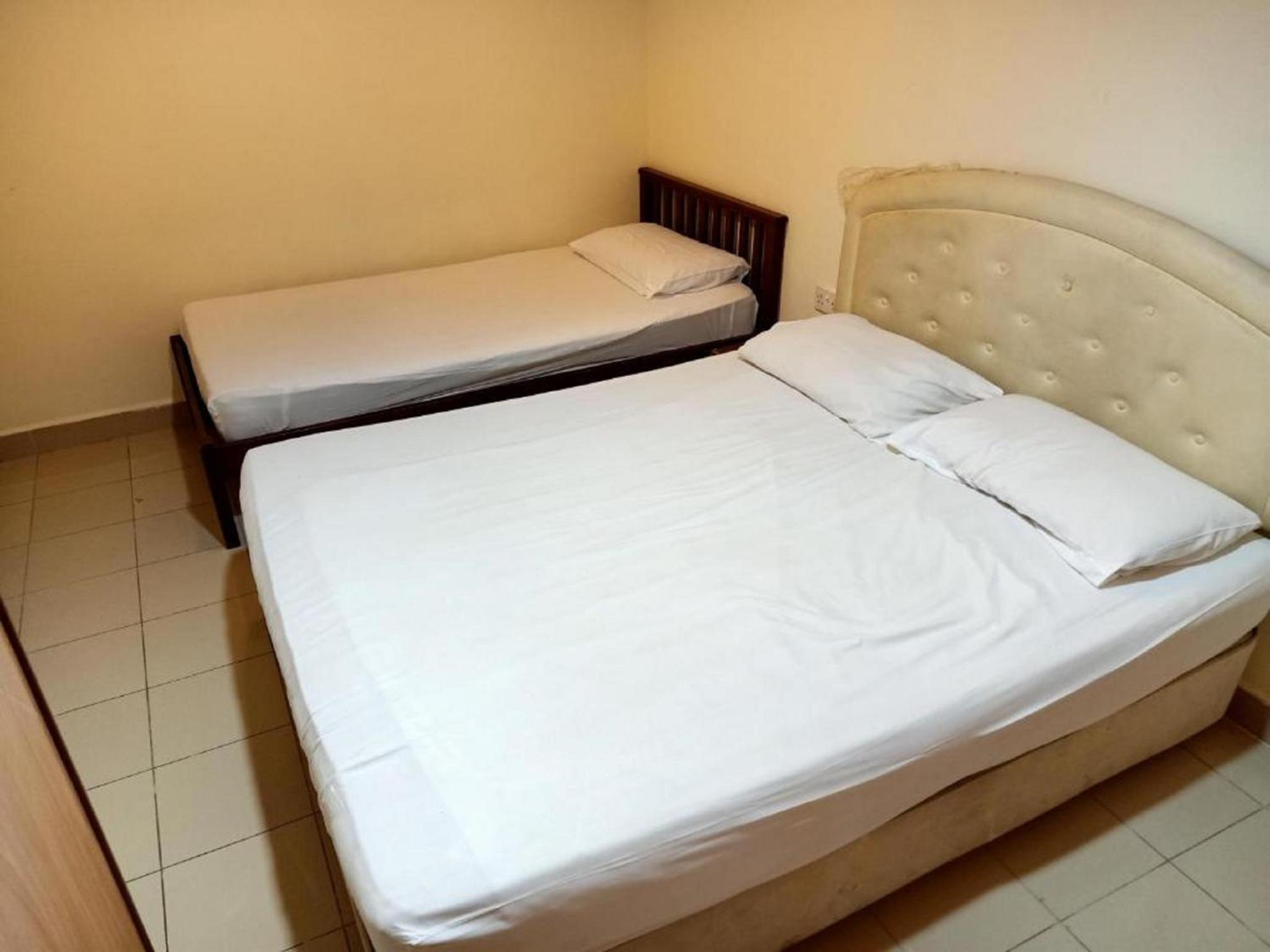 Deluxe Triple Room - Photo 1