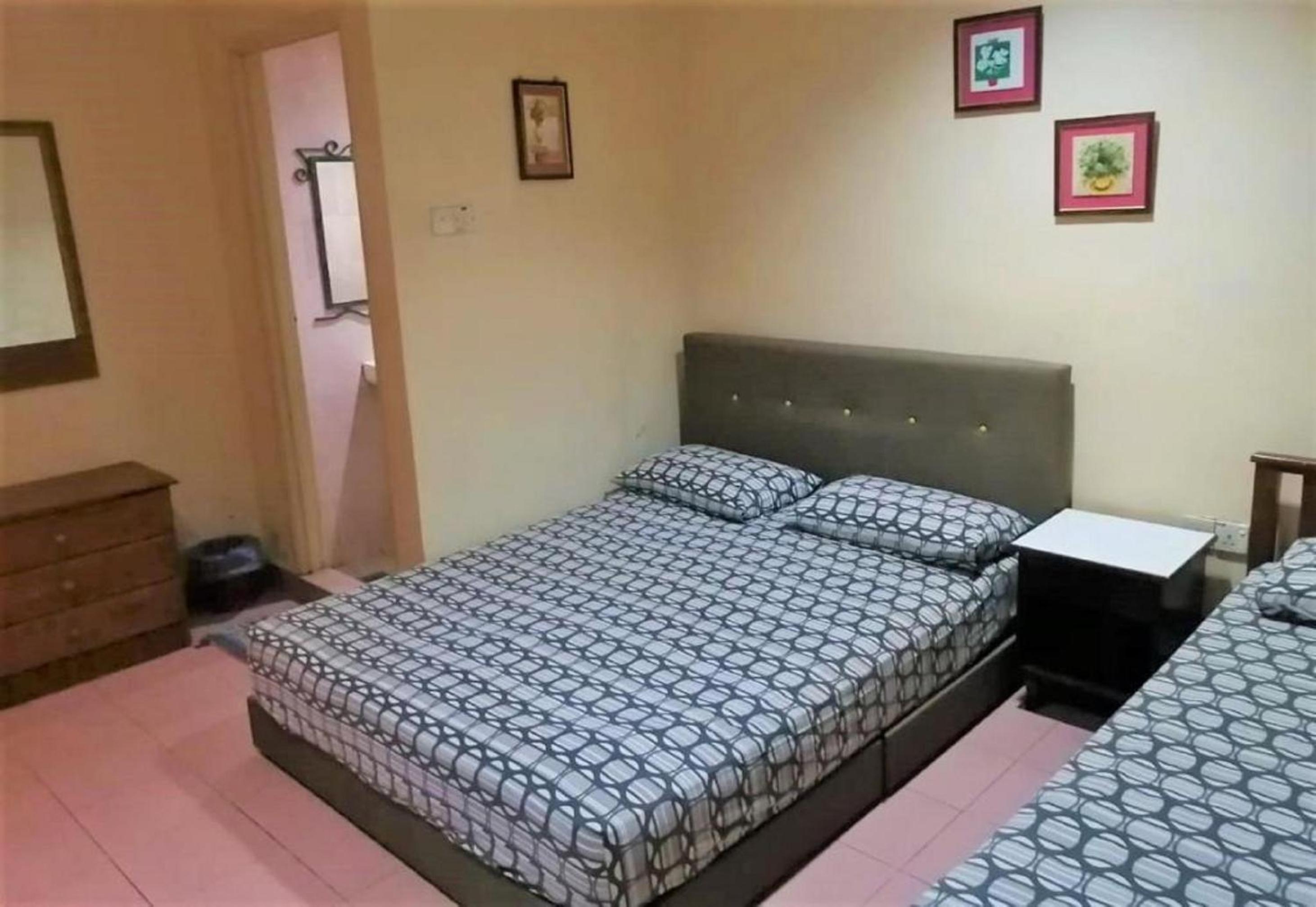Deluxe Triple Room - Photo 6