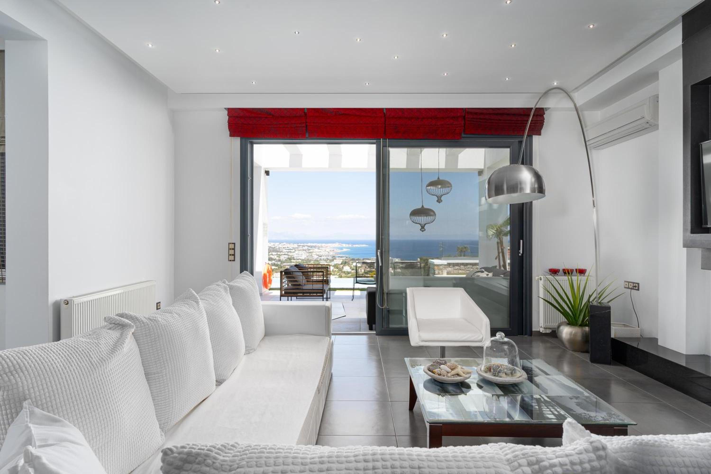 Villa with Sea View photo 1
