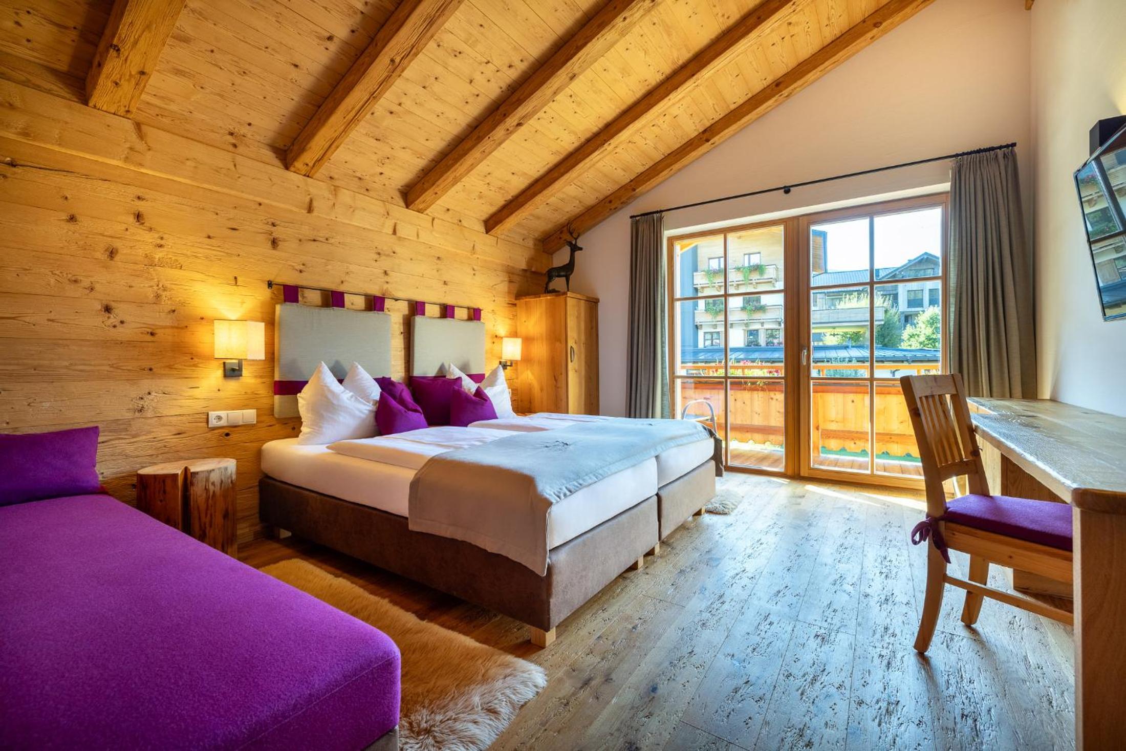Three-Bedroom Apartment with Three Bathrooms