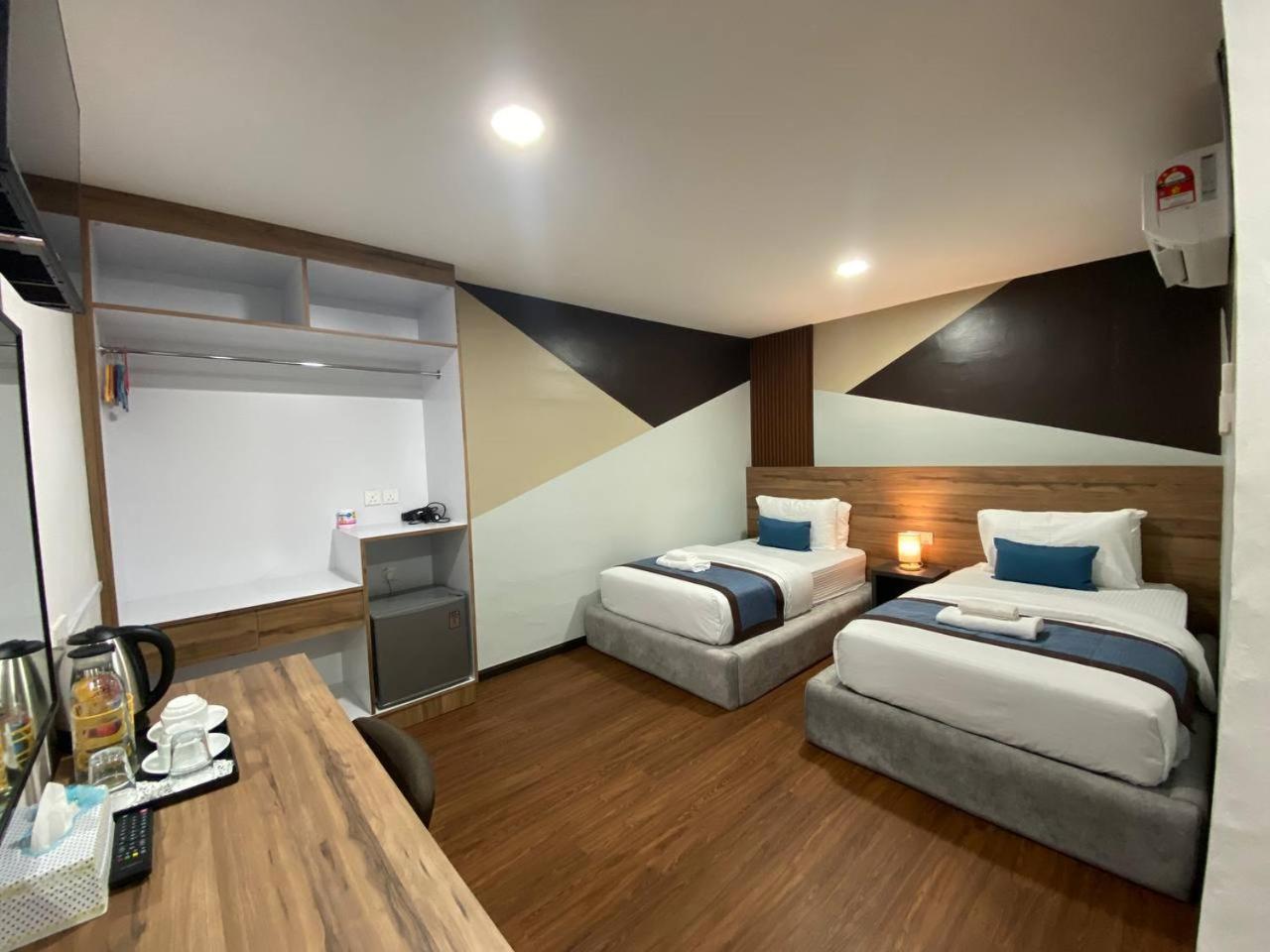 Superior Twin Room - Photo 1