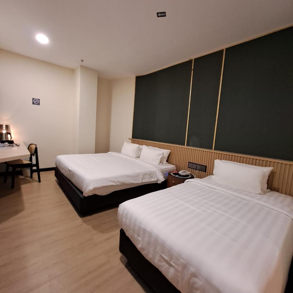 Triple Room - Photo 2