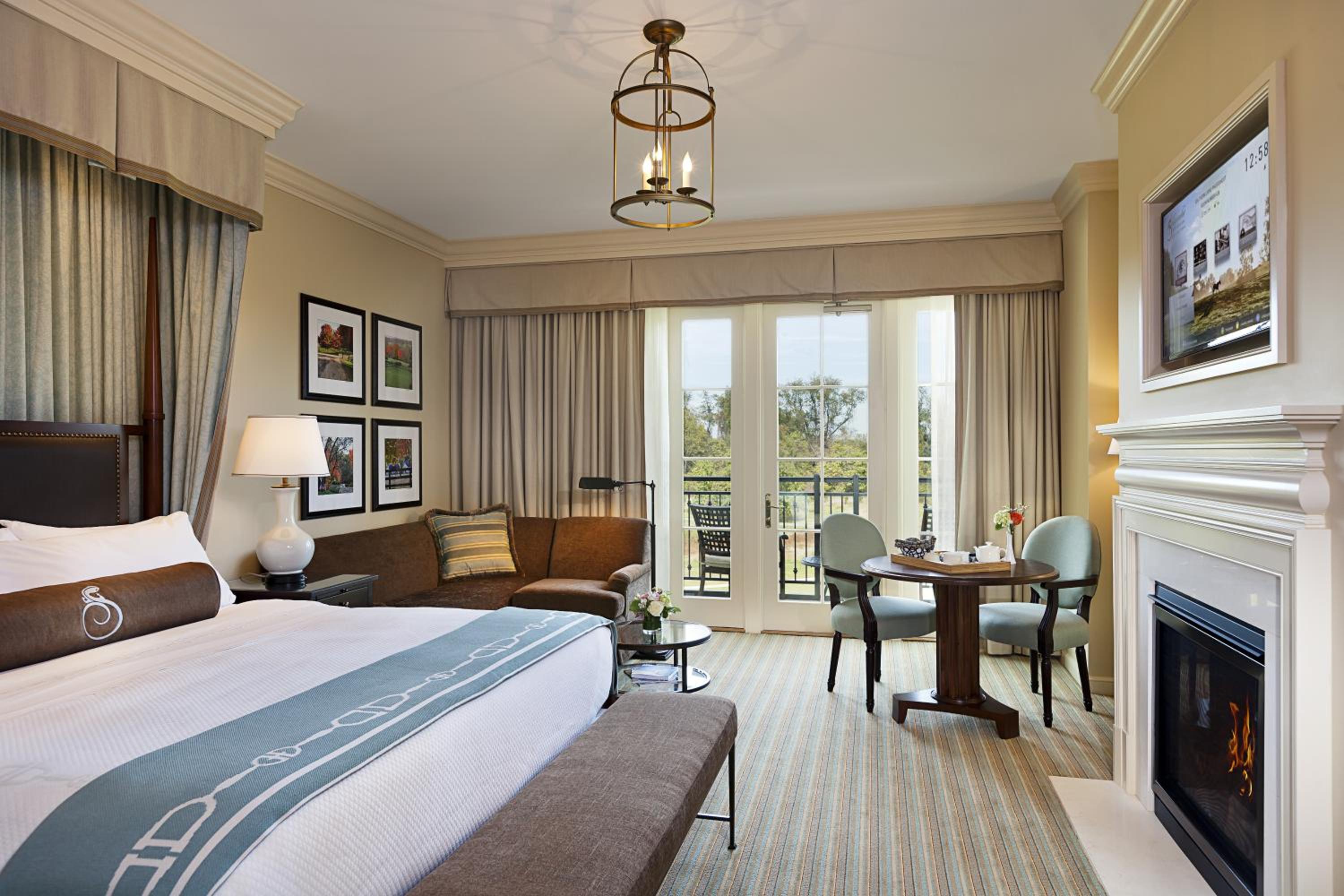 Estate King Guest Room photo 1