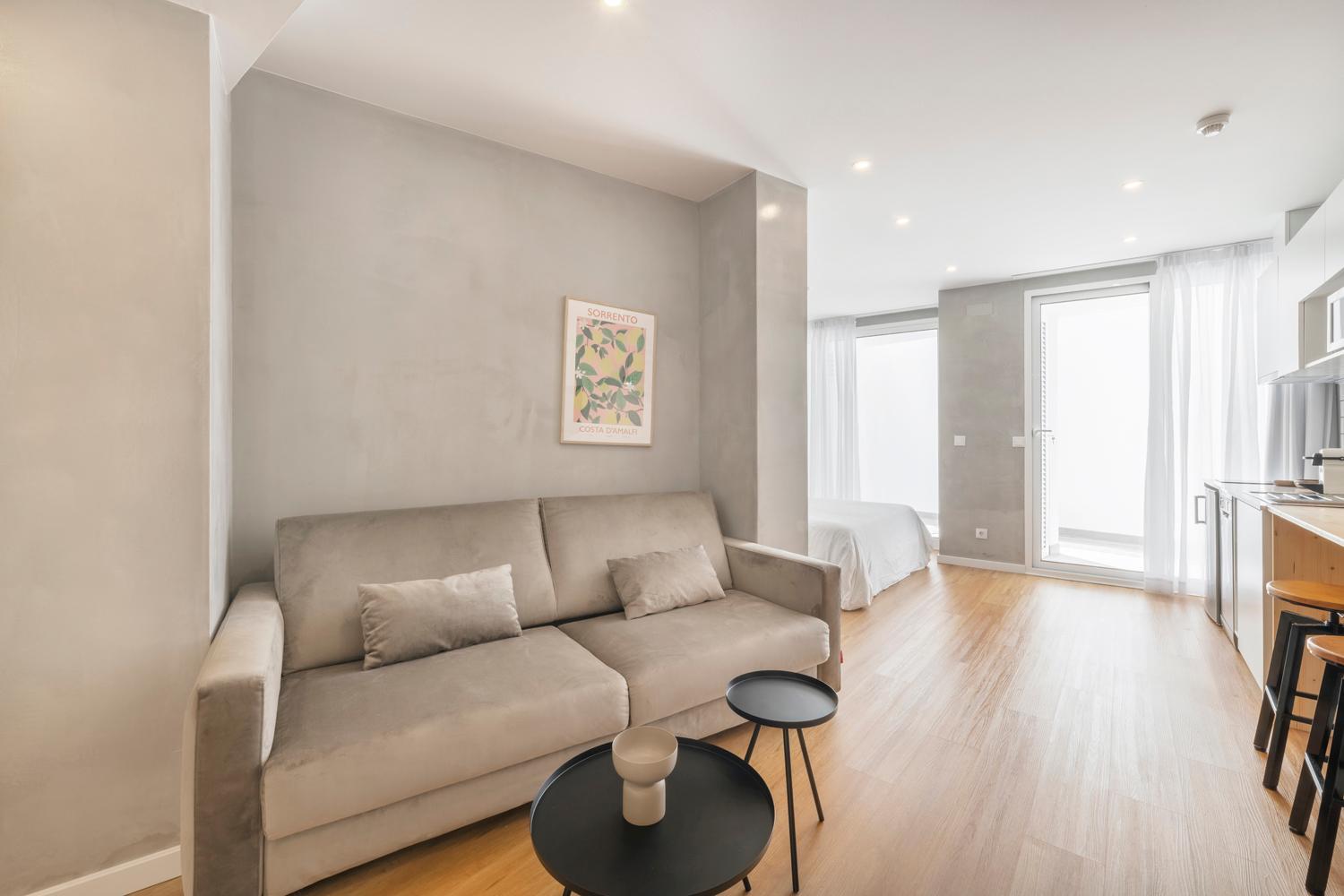 Apartment photo 1