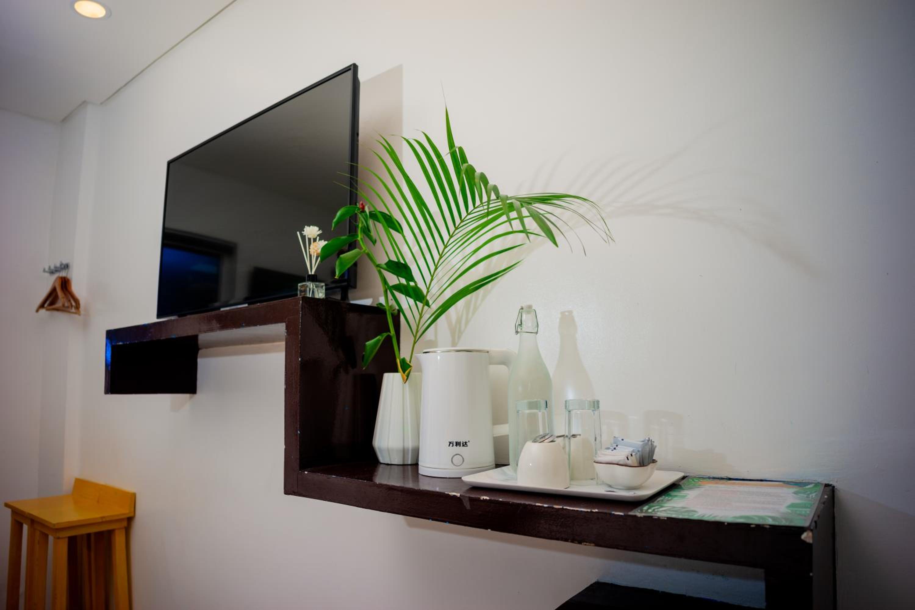 Family Room - Photo 1